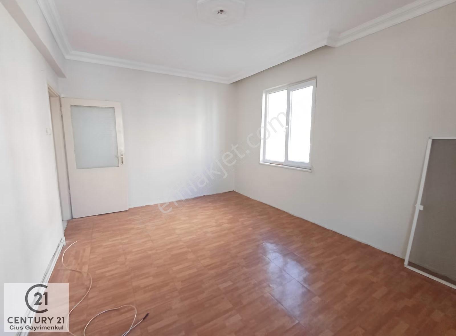 C21 Cius; Cumhuriyet'te 3+1 Arakat Asansörlü Kiralık Daire - Görsel 13