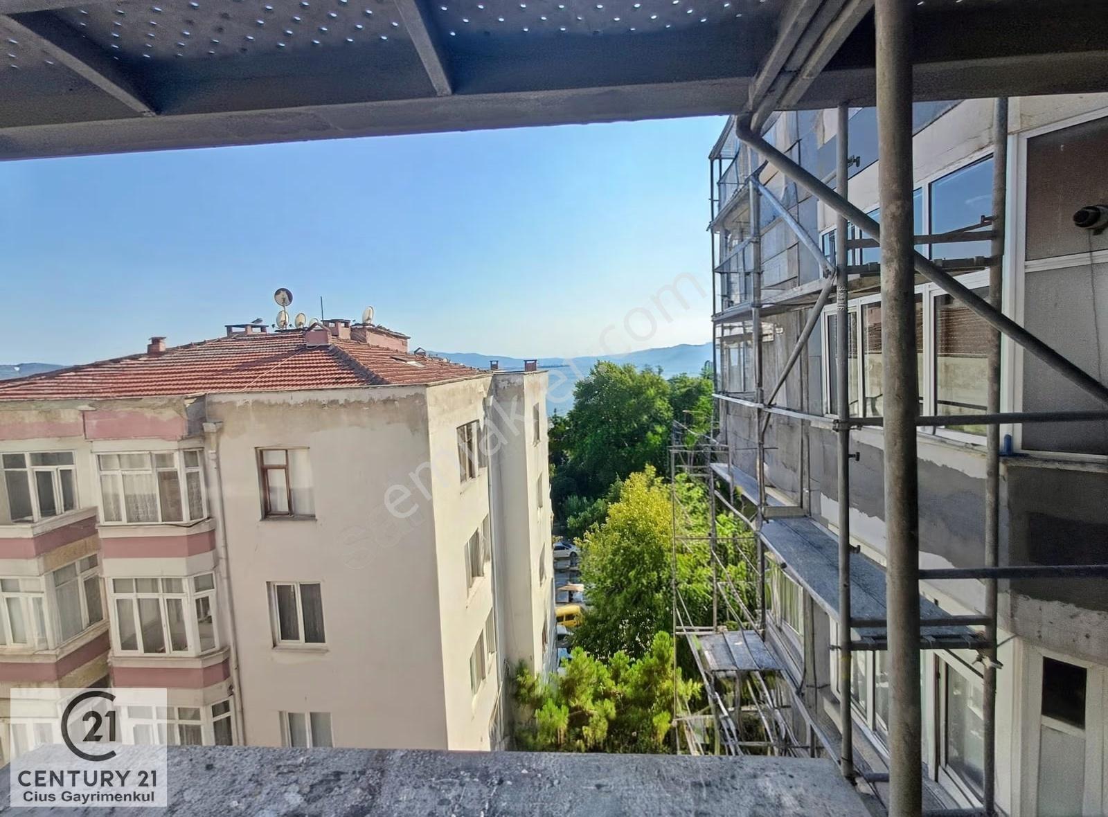 C21 Cius; Cumhuriyet'te 3+1 Arakat Asansörlü Kiralık Daire - Görsel 11