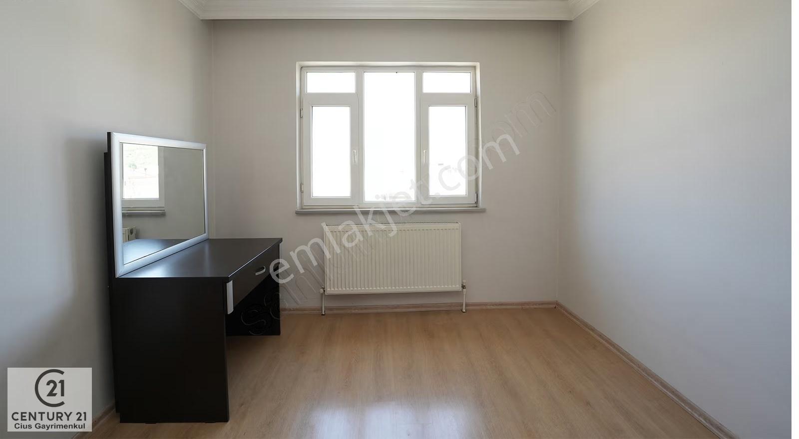 C21 Cius; Dr.ziya Kaya Mh. Kapalı Pazar Yanı Damlakent Sitesi - Görsel 8