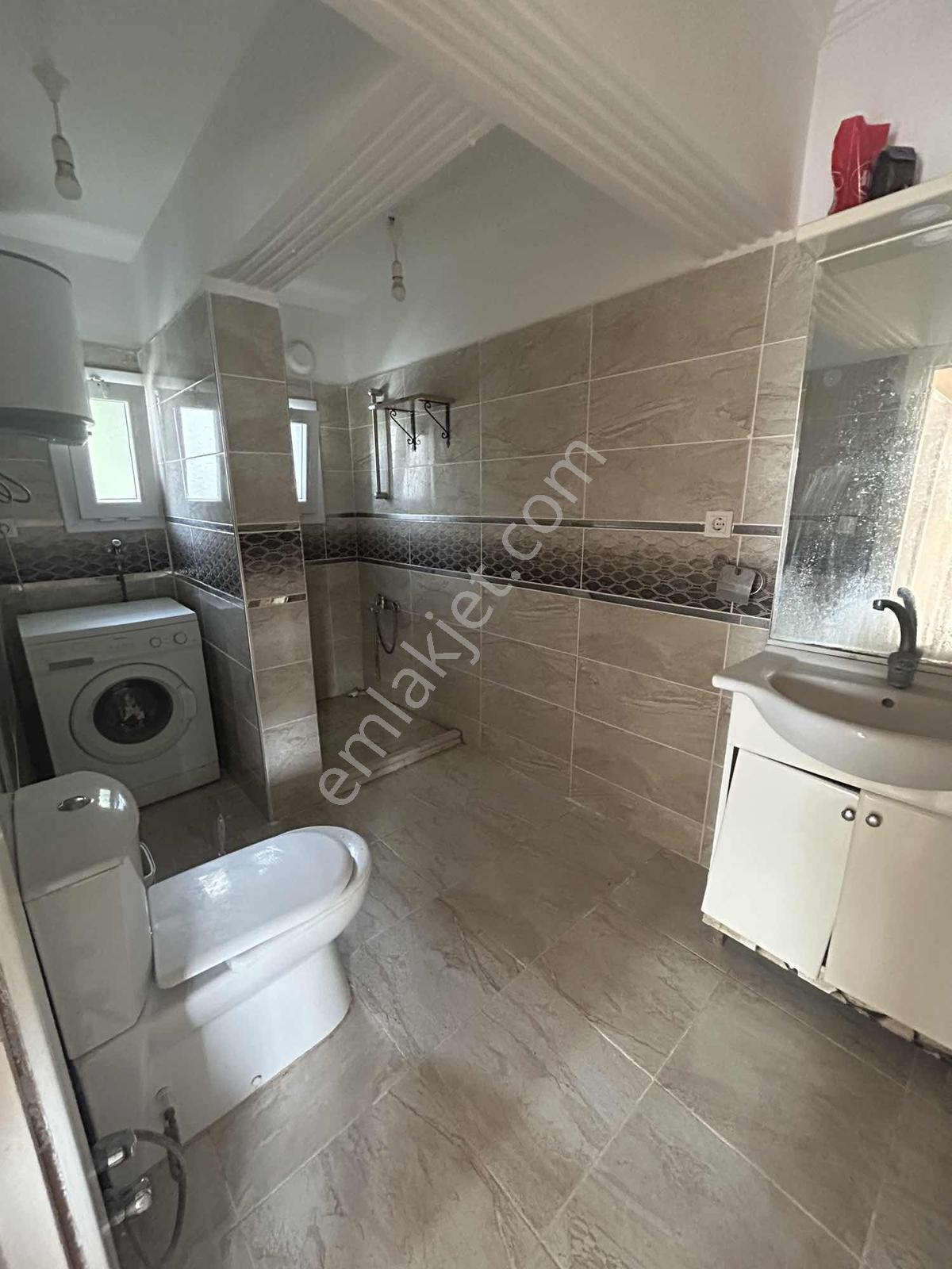 Urla Çeşmealtında Satılık 250 M2 Arsalı Bu Aya Özel Fiyat!! - Görsel 2