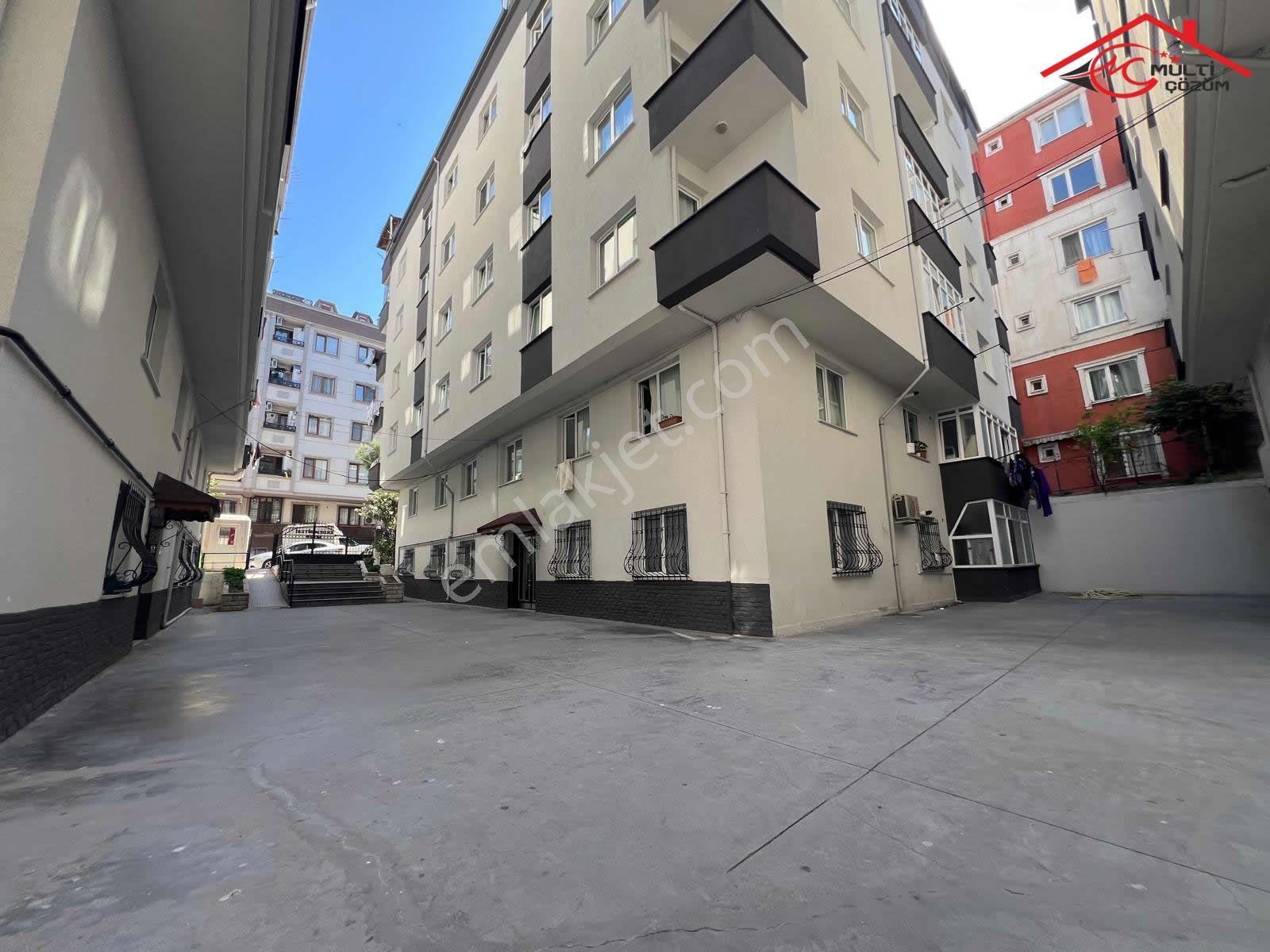 Yenibosna Zafer Mahallesinde Butik Site İçinde Satılık 4+2 Dubleks Daire Kapalı Otoparklı - Görsel 34