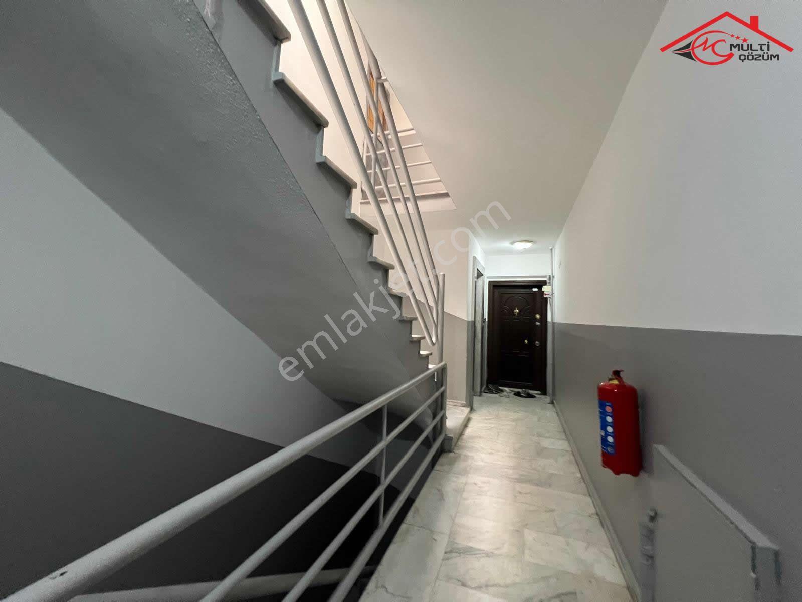 Yenibosna Zafer Mahallesinde Butik Site İçinde Satılık 4+2 Dubleks Daire Kapalı Otoparklı - Görsel 30