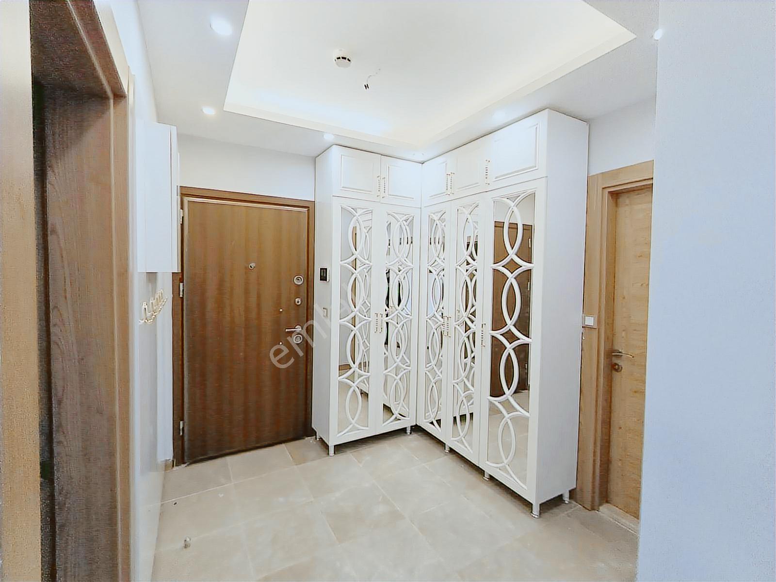 Full Özellikli Masrafsız Kiralık 3+1 - Görsel 15