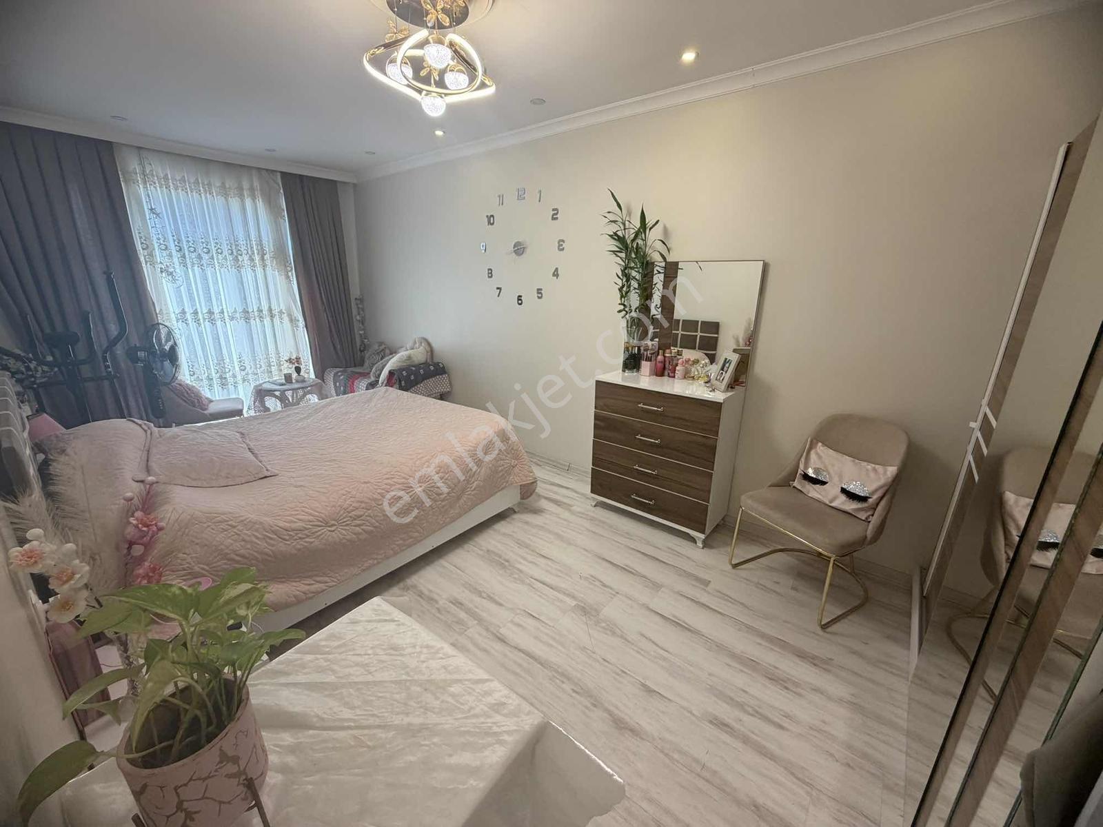 Millet Mah. Geniş Teraslı Çift Girişli Satılık Dubleks Daire - Görsel 20