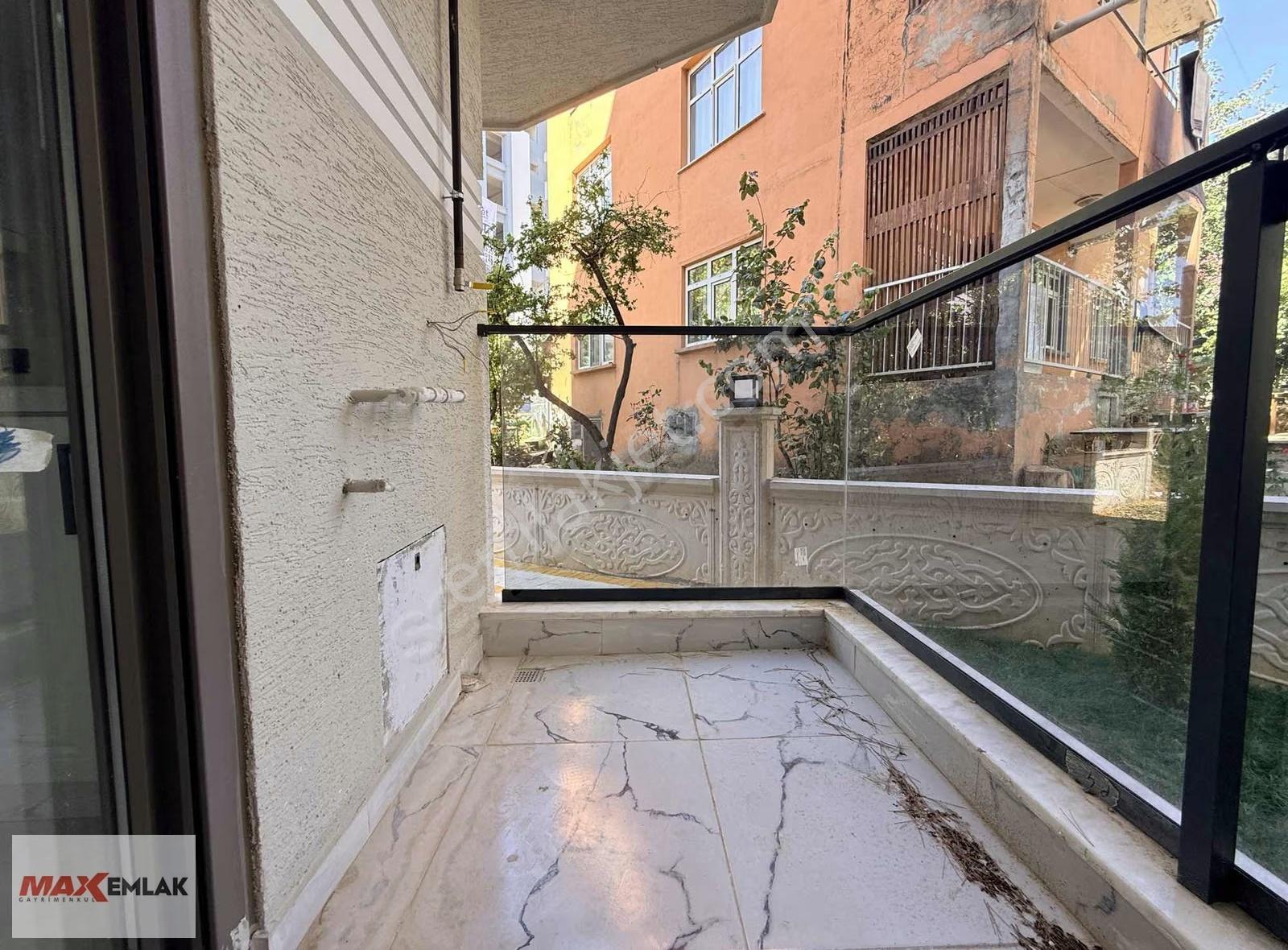 Cami Mahallesinde Sahile Yakın Krediye Uygun 3+1 Yüksek Giriş - Görsel 19