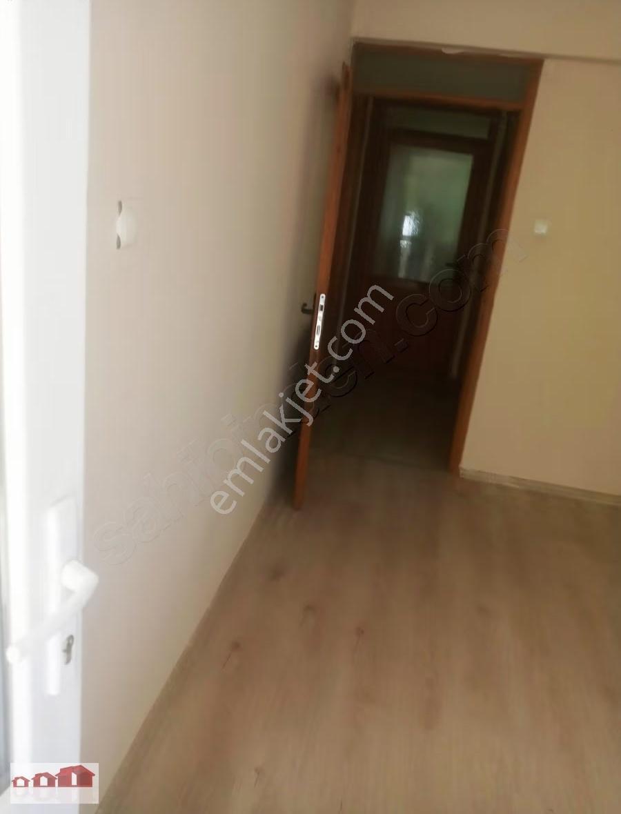 Tınaztepe Hastanesi Yanında Doğalgaz Kombi Balkonlu 3+1 Y. Giriş - Görsel 14