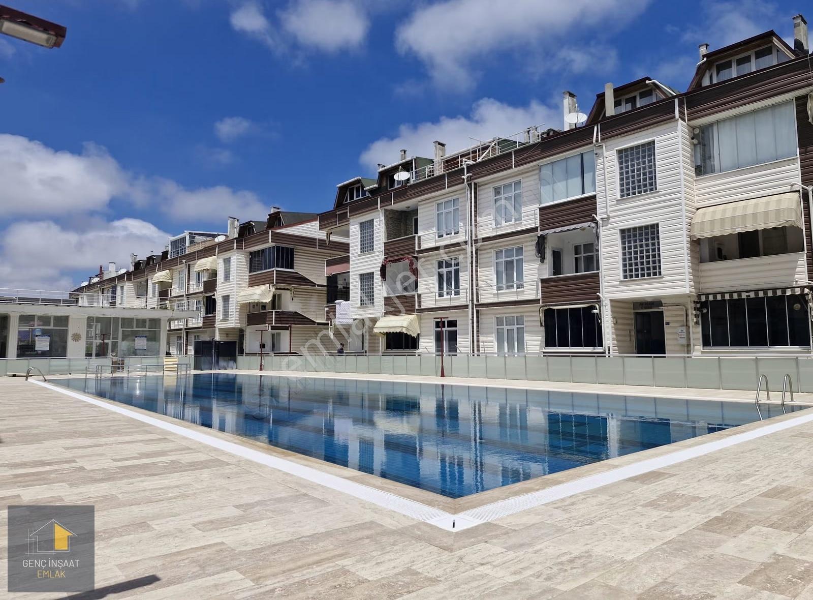 Denize 400metre Mesafede Havuzlu Sitede Yüksek Giriş 1+1 Daire - Görsel 21