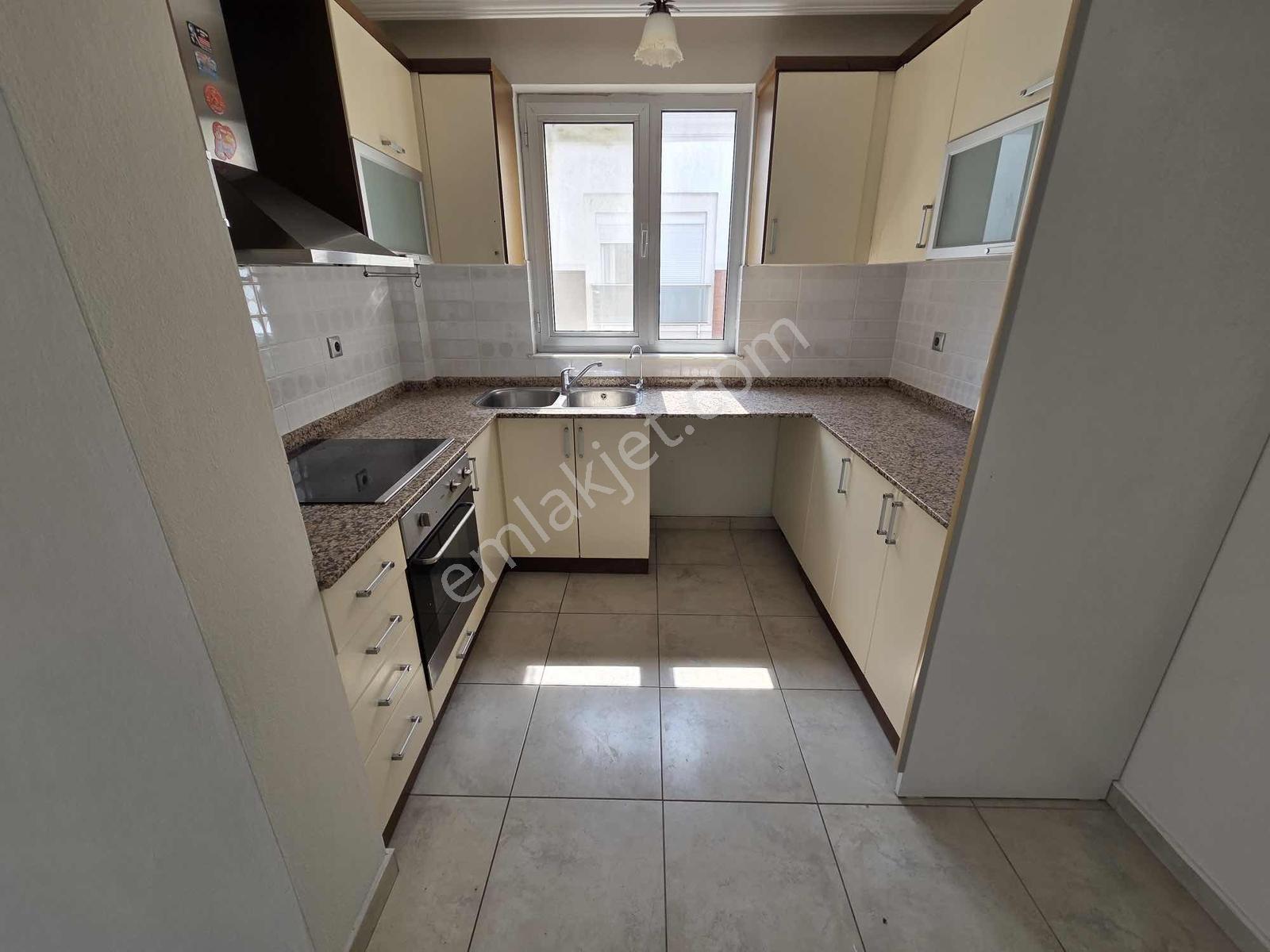 Konyaaltı Liman'da 2+1 Kiralık Boş Daire - Görsel 10