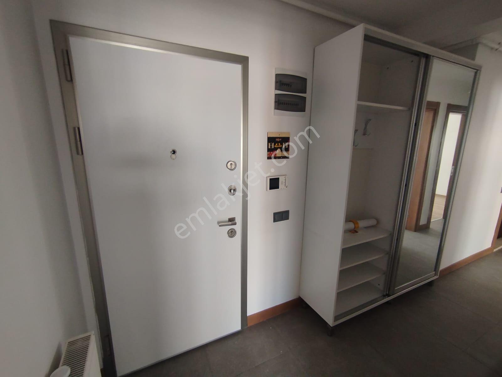 Gazi Mahallesinde Bakımlı Masrafsız 3+1 Kiralık Daire - Görsel 29
