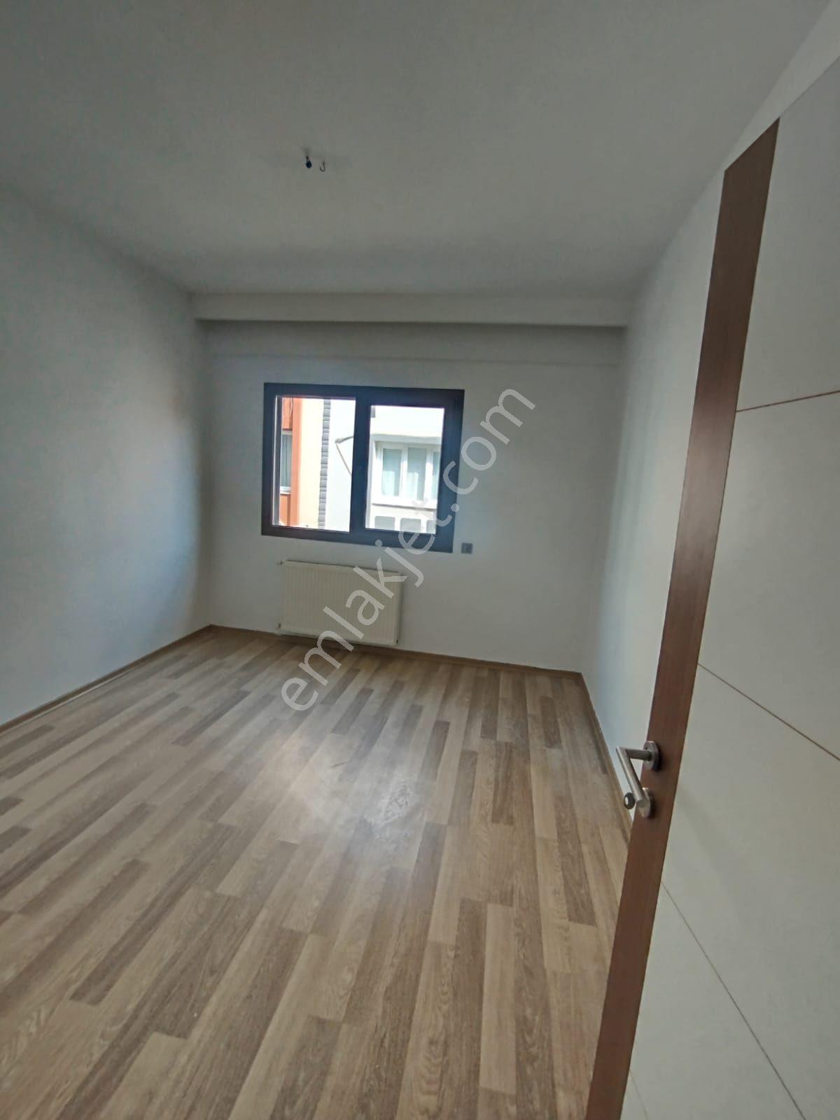 Gazi Mahallesinde Bakımlı Masrafsız 3+1 Kiralık Daire - Görsel 9