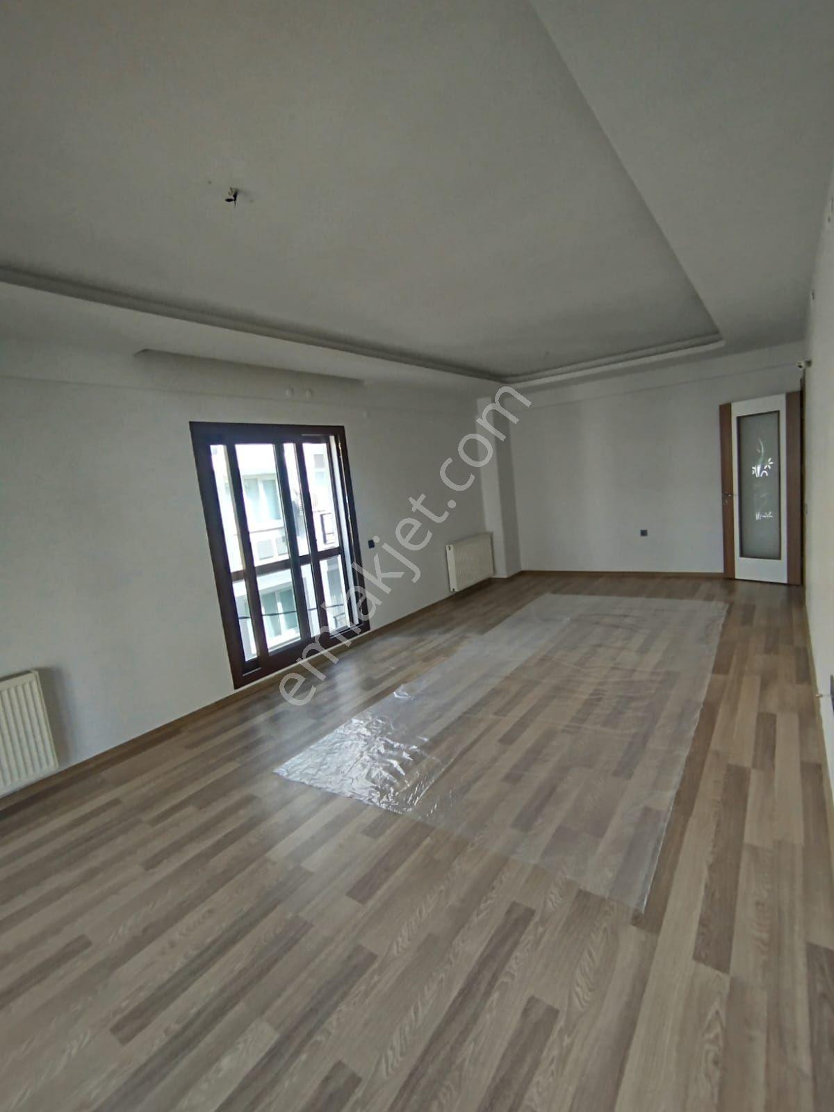 Gazi Mahallesinde Bakımlı Masrafsız 3+1 Kiralık Daire - Görsel 34