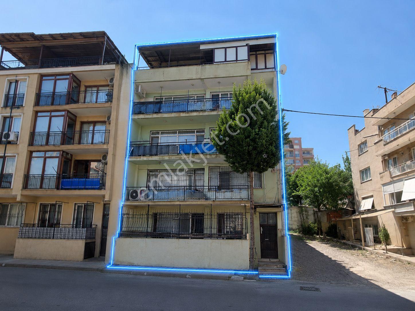 Gültepe'de Deniz Manzaralı, 5 Katlı, Teraslı Komple Satılık Bina - Görsel 3