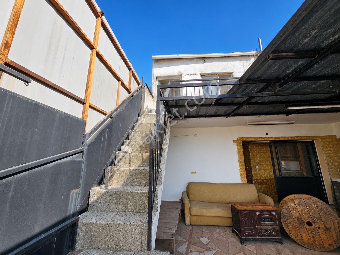 Gültepe'de Deniz Manzaralı, 5 Katlı, Teraslı Komple Satılık Bina - Görsel 33