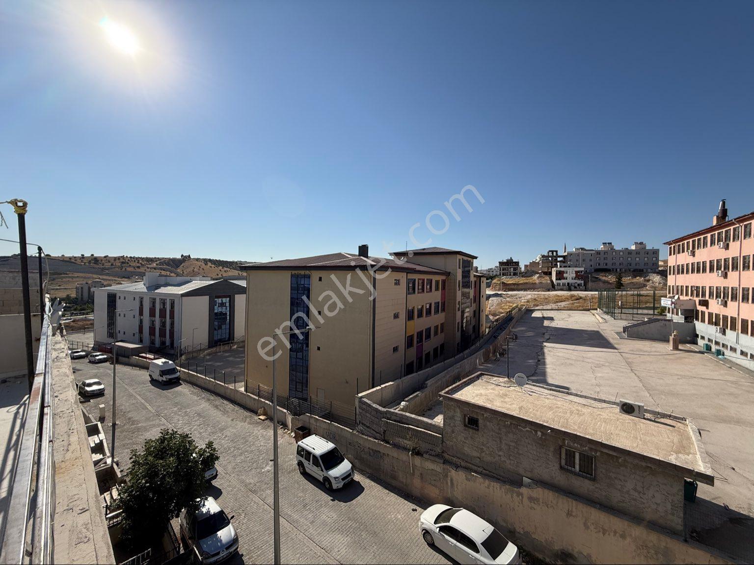 Satılık Sıfır Daire Üs Kat Çift Cepheli - Görsel 17