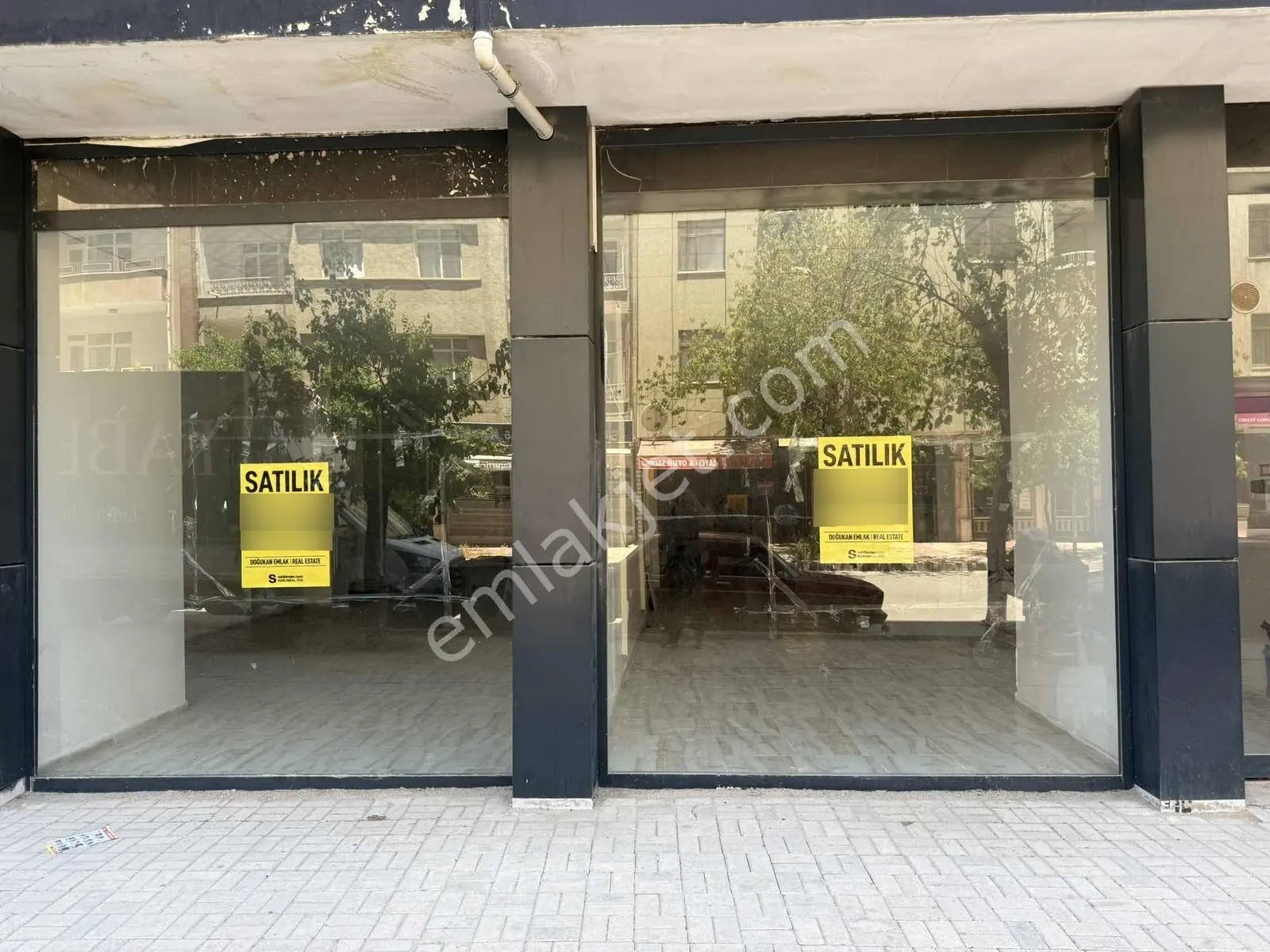 Namık Çitçi Caddesinde Prestijli Satılık Dükkan - Görsel 8