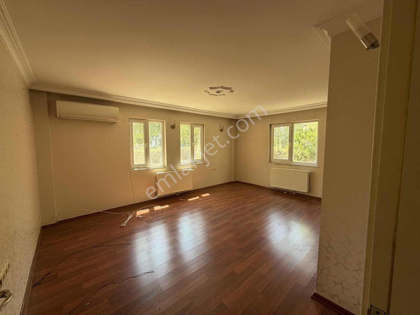 Özgün Gm'den Güzelyurt'ta Geniş Bahçeli Kiralık 5+1 Villa - Görsel 6