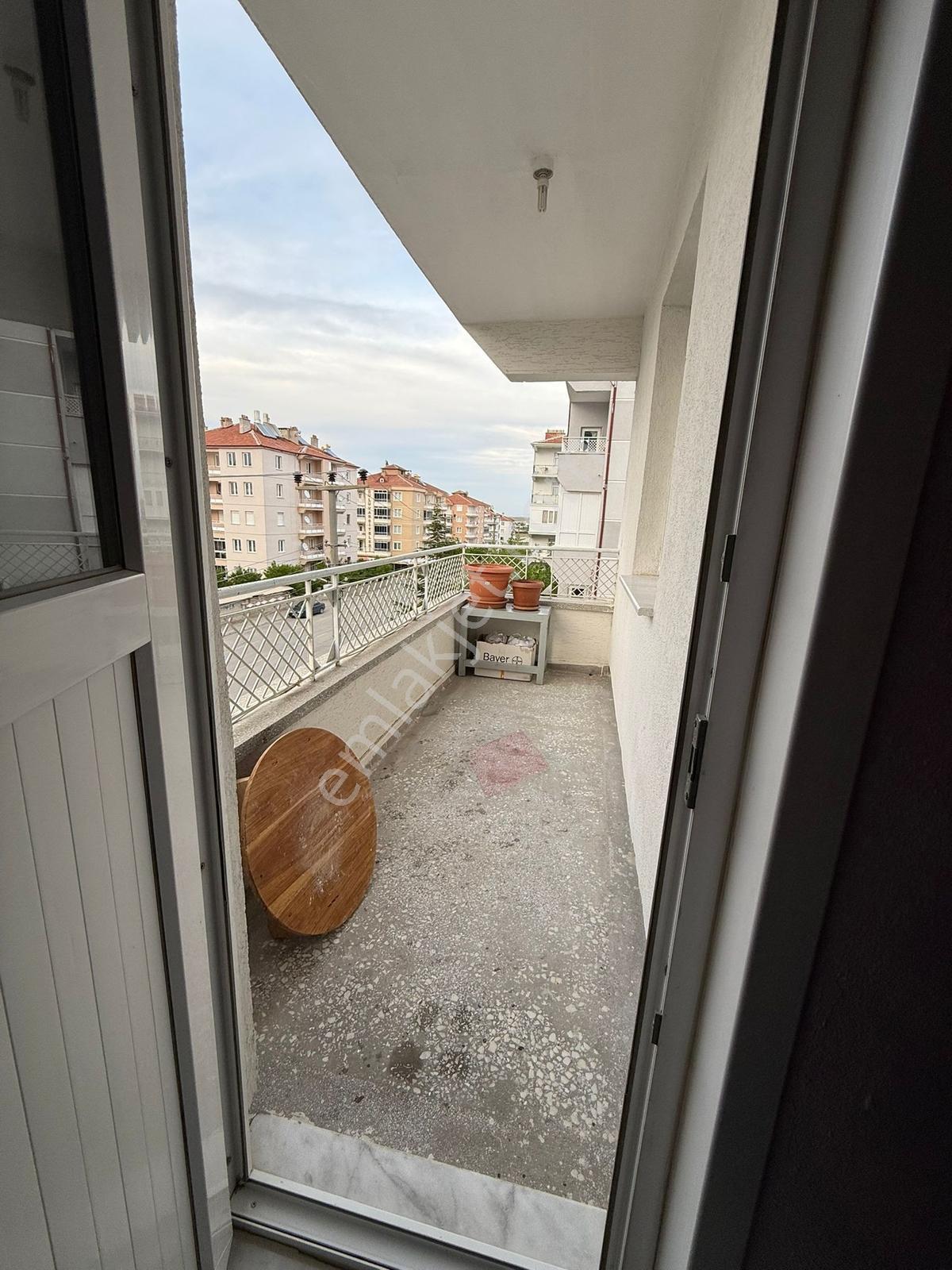 Gevher Hatun Mah. Net 150 M² Ara Kat Satılık Geniş 3+1 Daire - Görsel 3