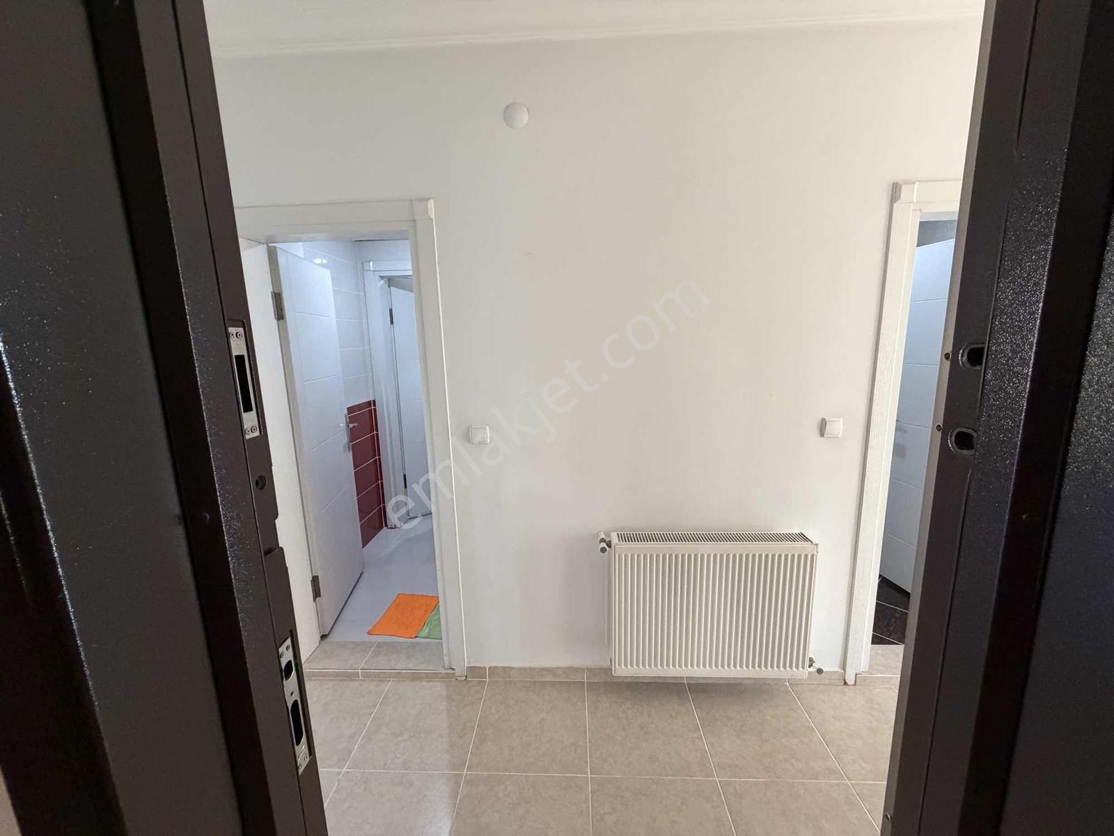 Derince İbn-i Sina Mah. 3+1 Ebeveyn Banyolu Kiralık Daire - Görsel 5