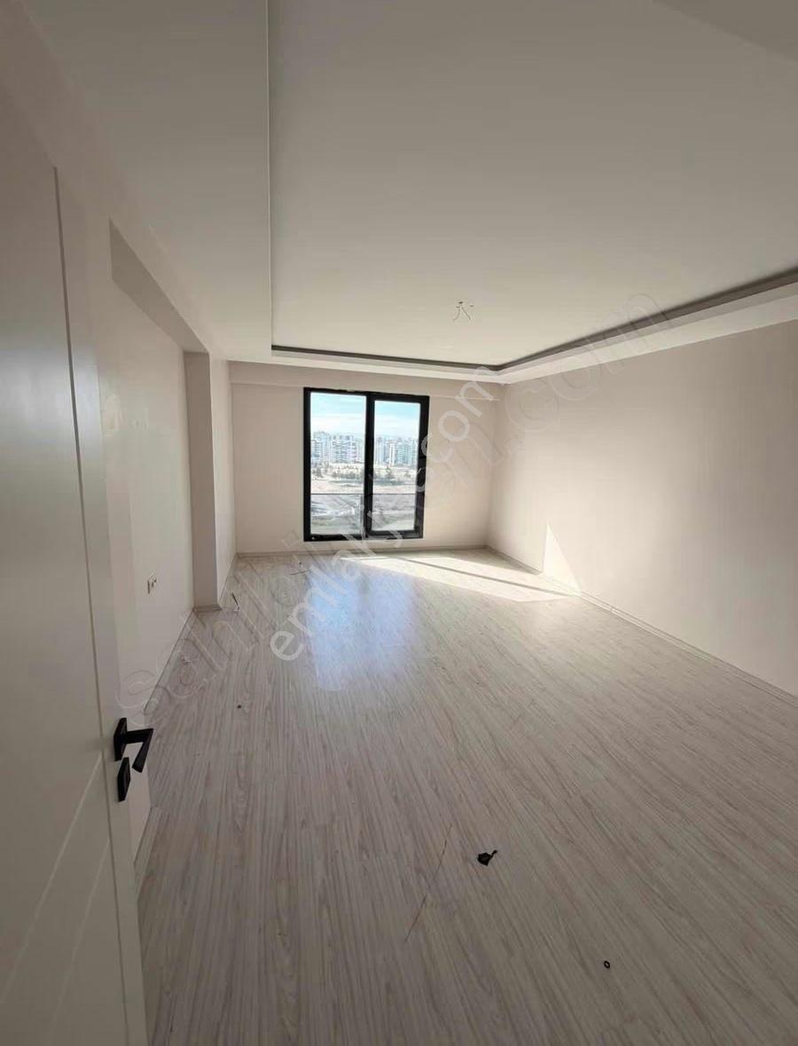 Vivadan Adlı Tıp Yanı 75'te Kiralık Daire - Görsel 3