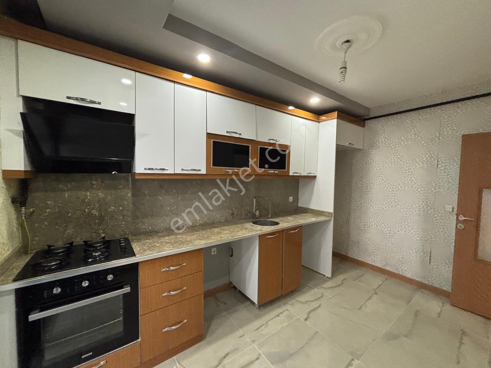 **eryıldız Gayrimenkul'den**acill 100m2 Ful+ful Ultra Lüks 2+1** - Görsel 4
