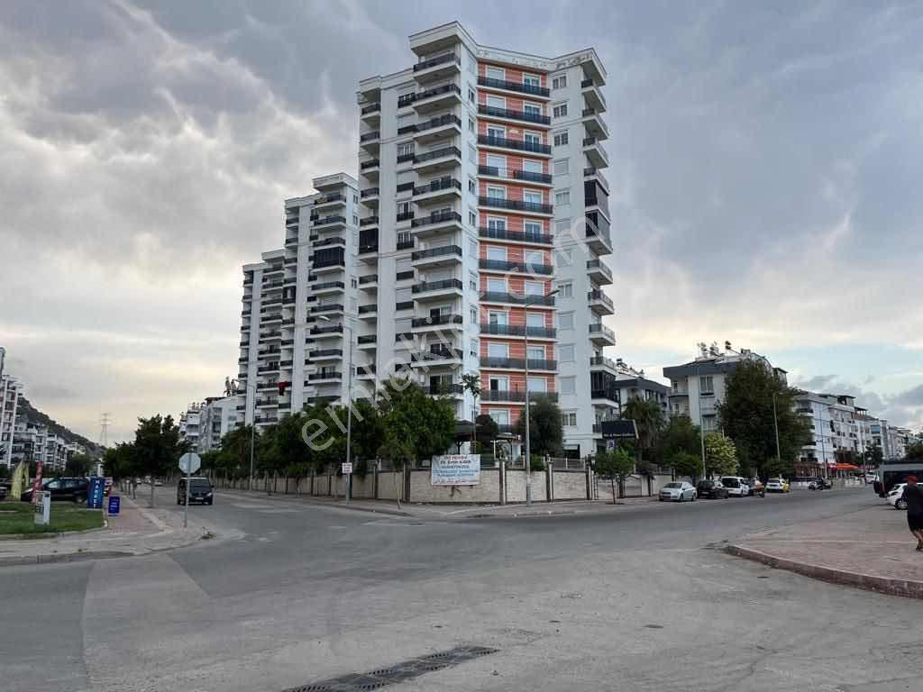 Poınt Invest'ten 2+1 Ottoman Resıdence2 Eşyasız Kapalı Otopark
