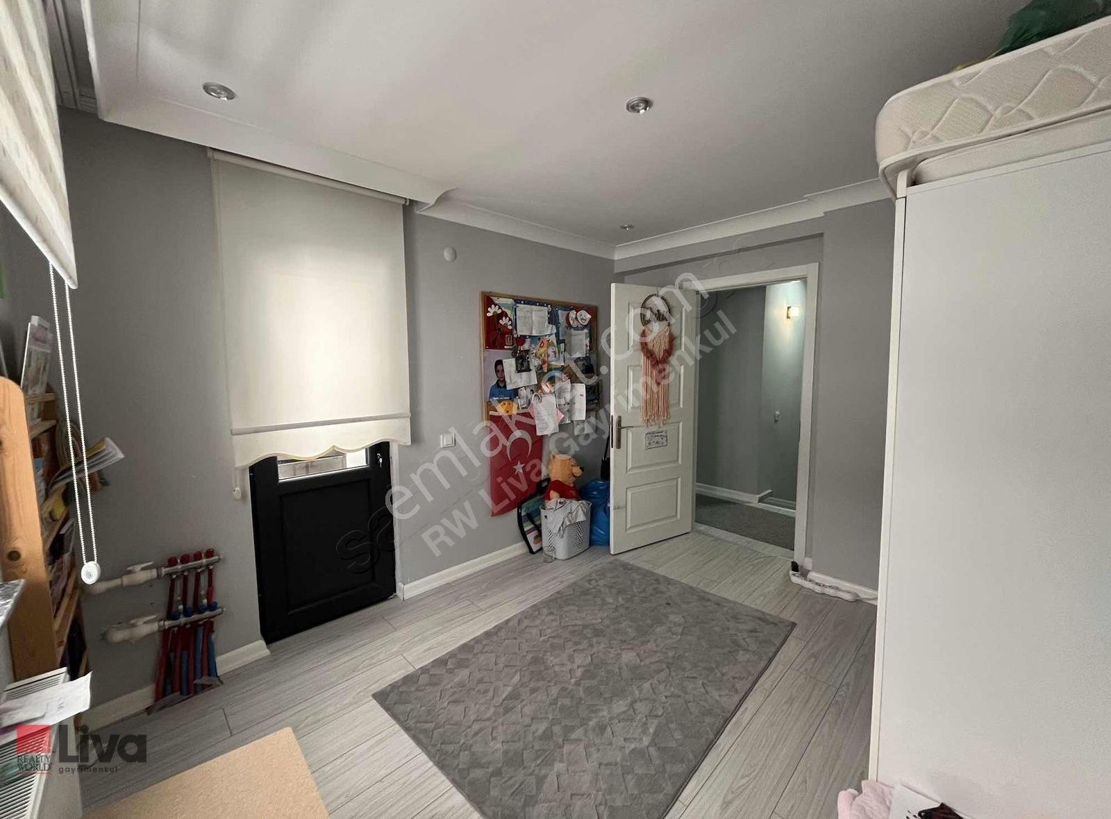 Liva'dan Kuvayi Milliye Mahallesinde 5+2 Satılık Villa - Görsel 25
