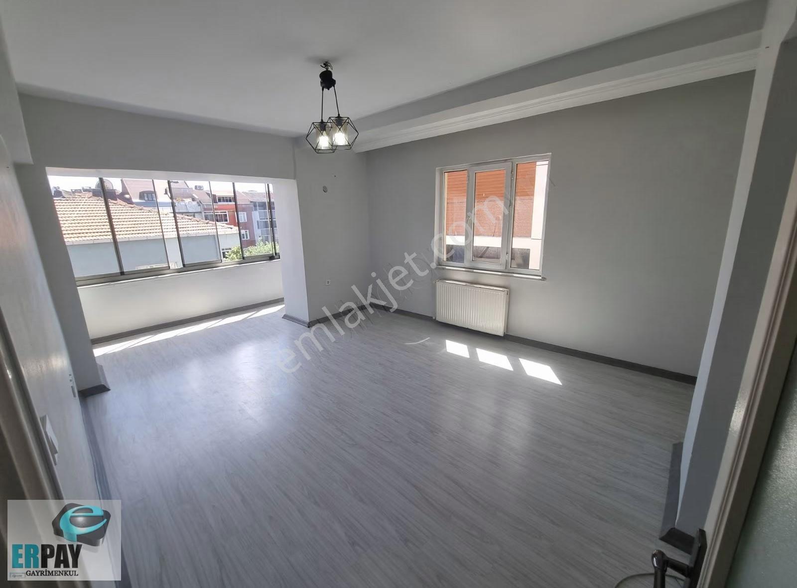 Erpay Gayrimenkul'den Merkezi Konum 100m2 Ara Kat Satılık Daire - Görsel 8