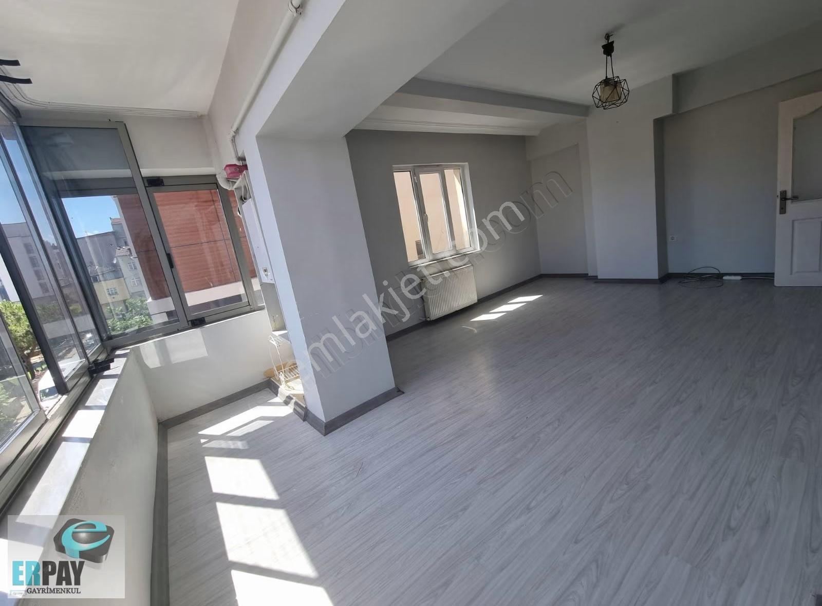 Erpay Gayrimenkul'den Merkezi Konum 100m2 Ara Kat Satılık Daire - Görsel 12