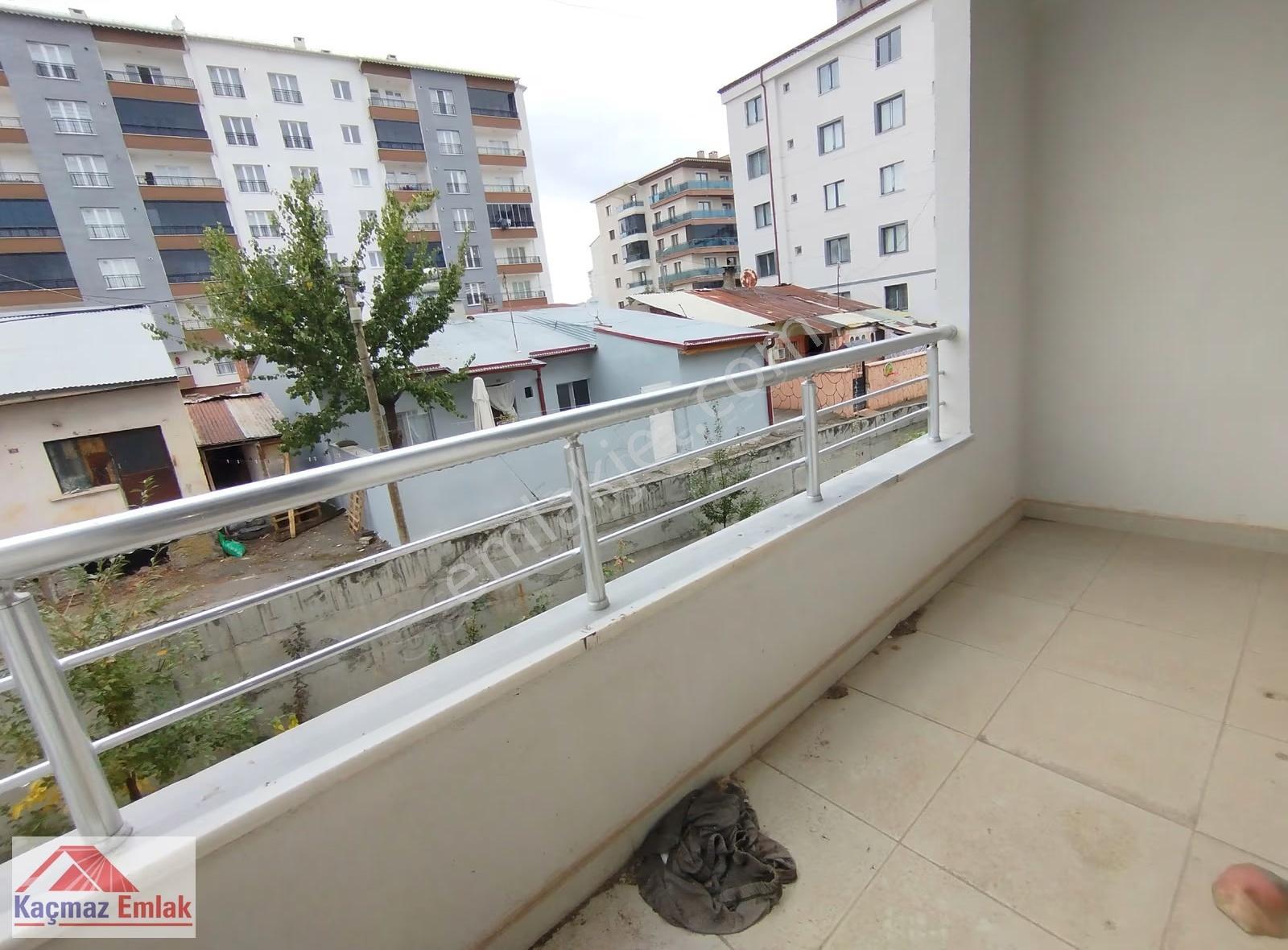 Sivas Kılavuz Mah. Satılık 3+1 Daire 120 M² Asansörlü - Görsel 8