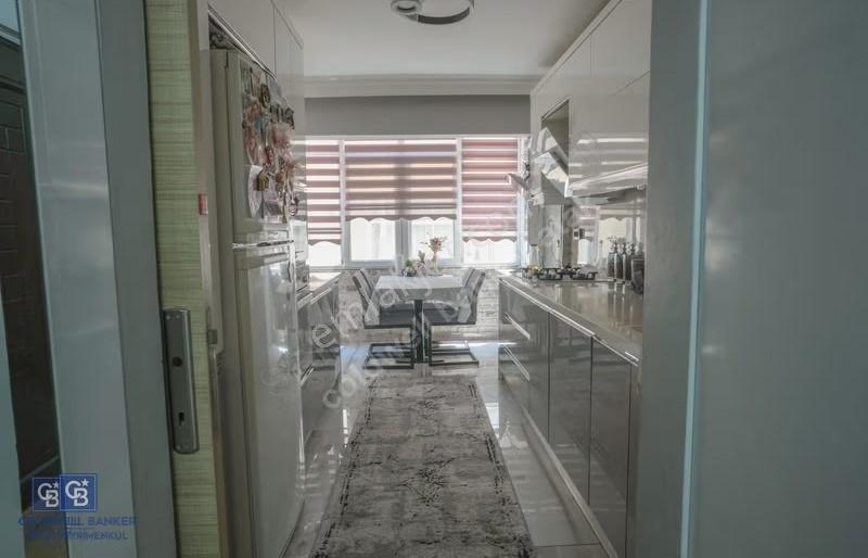 Balçova Onur Mahallesinde Satılık Arakat Bakımlı Daire - Görsel 13