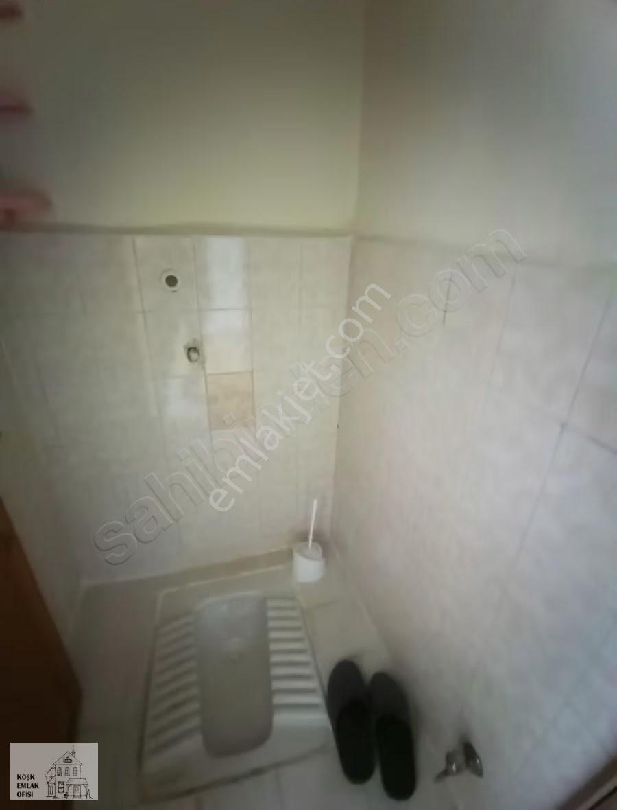 Esenler Nine Hatun Camii'ne Çok Yakın 2+1 Acil Satılık Daire - Görsel 7