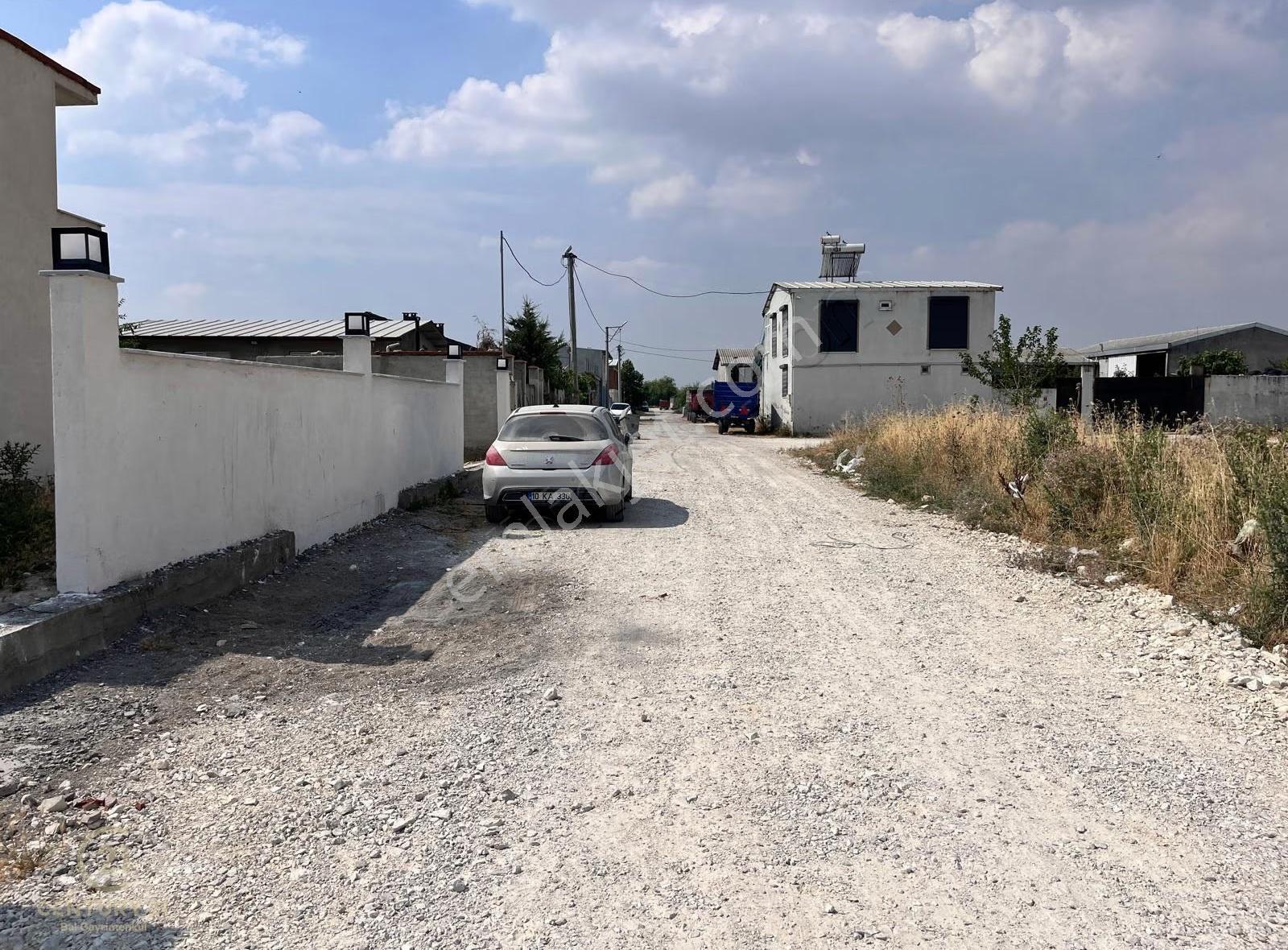 Century 21 Bal'dan Altıeylül Yakupköy'de Satılık İmarlı Arsa - Görsel 21