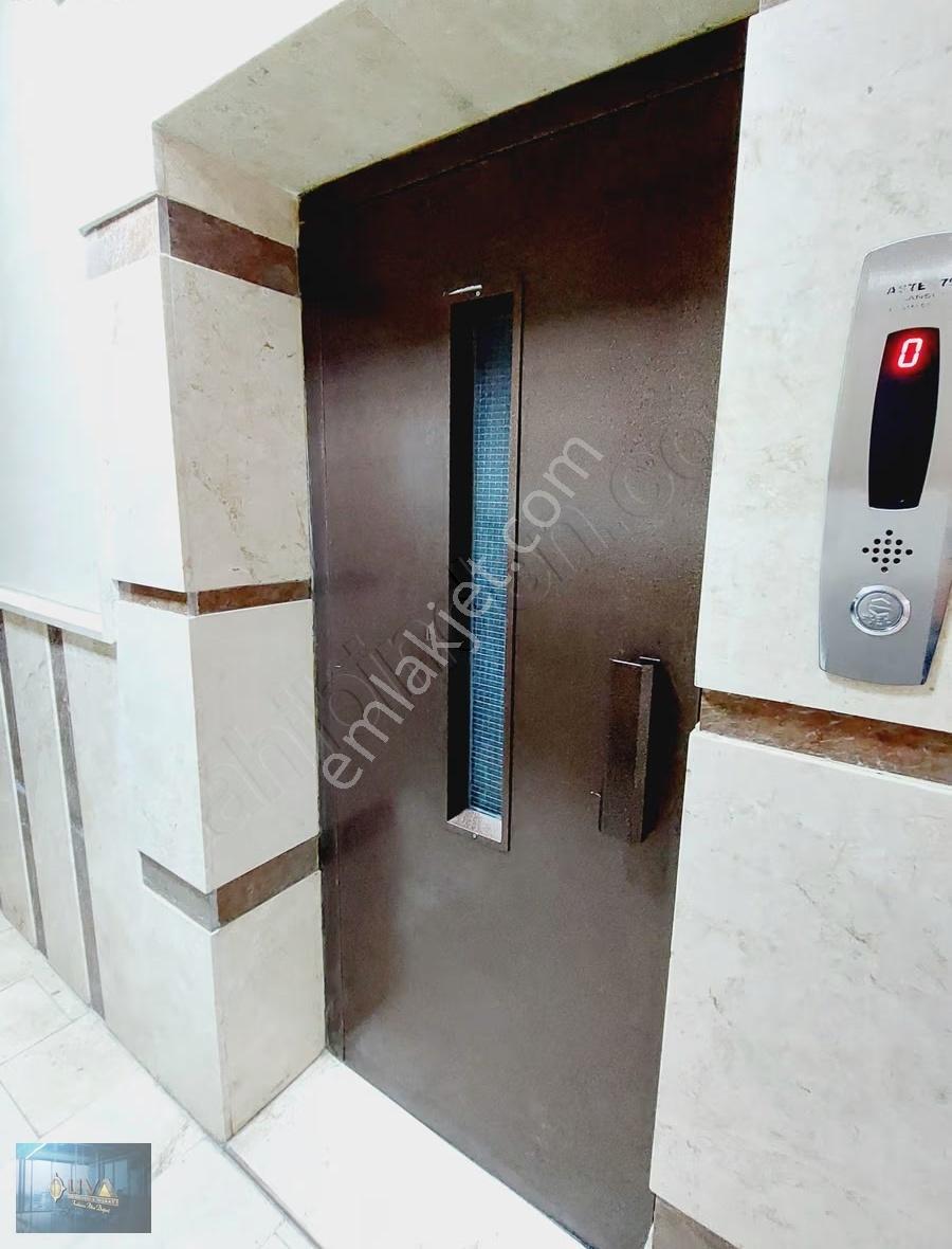 Liva Gayrimenkulden Emniyet Karşısında Ptt Yanında Kiralık Daire - Görsel 17