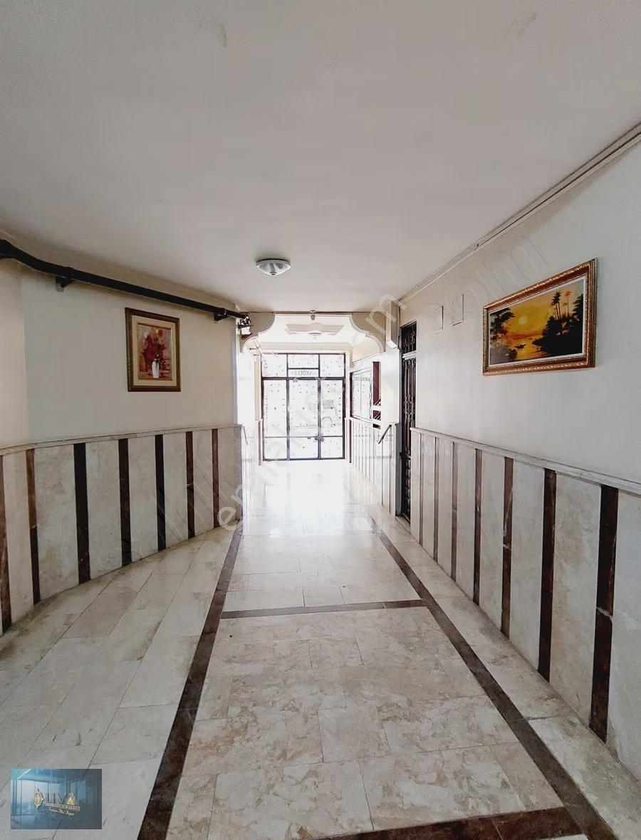 Liva Gayrimenkulden Emniyet Karşısında Ptt Yanında Kiralık Daire - Görsel 15