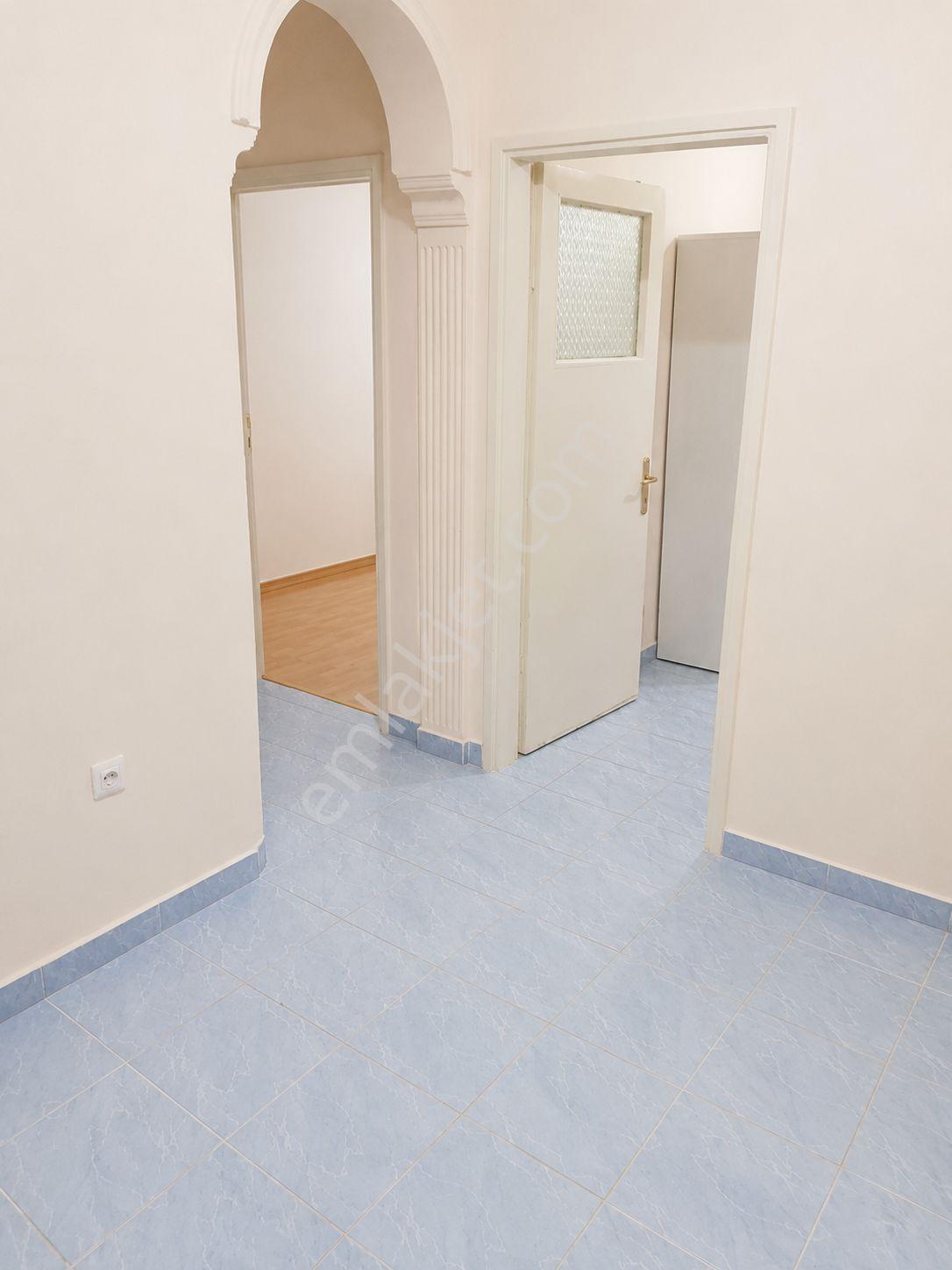 Muratpaşa Yıldız Mahallesi'nde Geniş 3+1 Kiralık Daire - Görsel 9