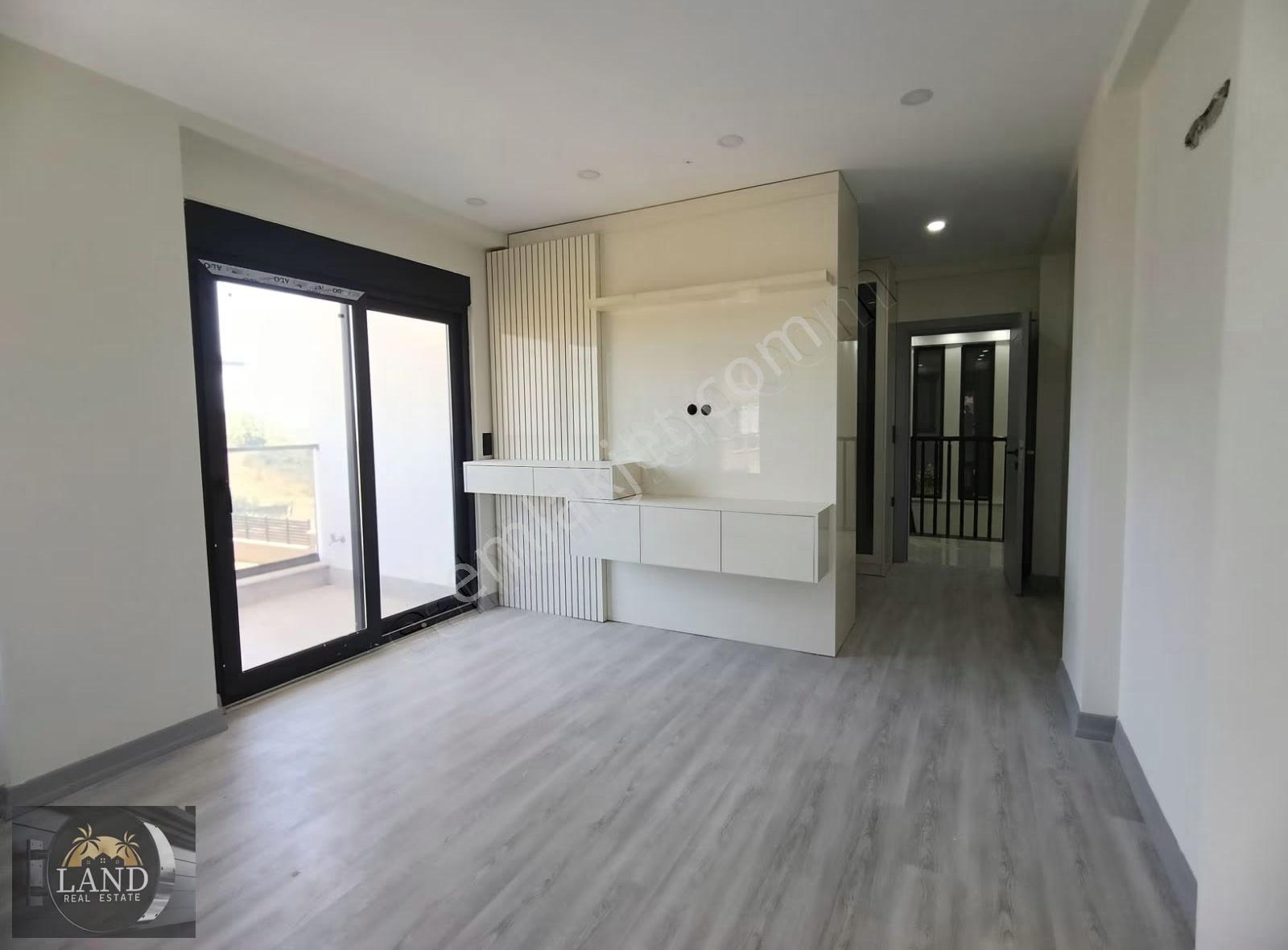 Hatıplar'da Sıfır - Havuzlu Fırsat Villa️ - Görsel 24