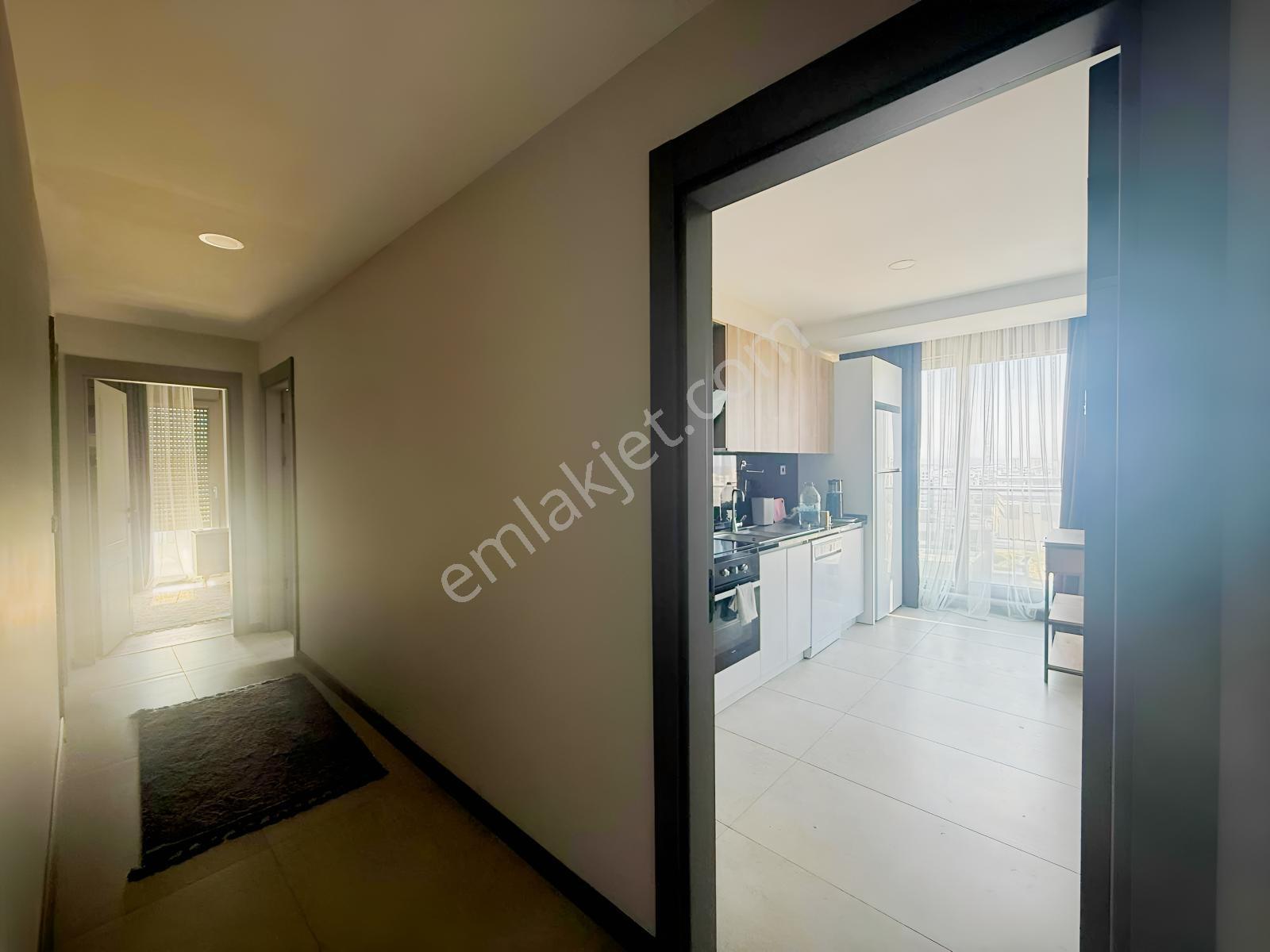 Full Özelikli Sitede Ayrı Mutfalı Full Eşyalı Kiralık Daire - Görsel 19