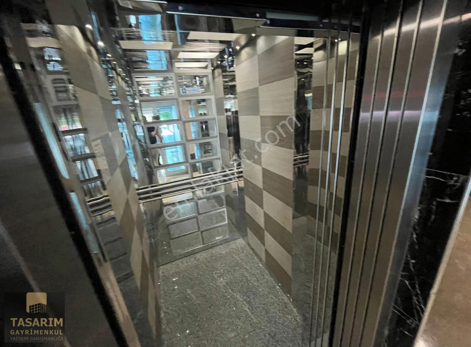 Kırkkonaklar'da Müstakil Tadında Geniş 3+1 250m² Daire - Görsel 2