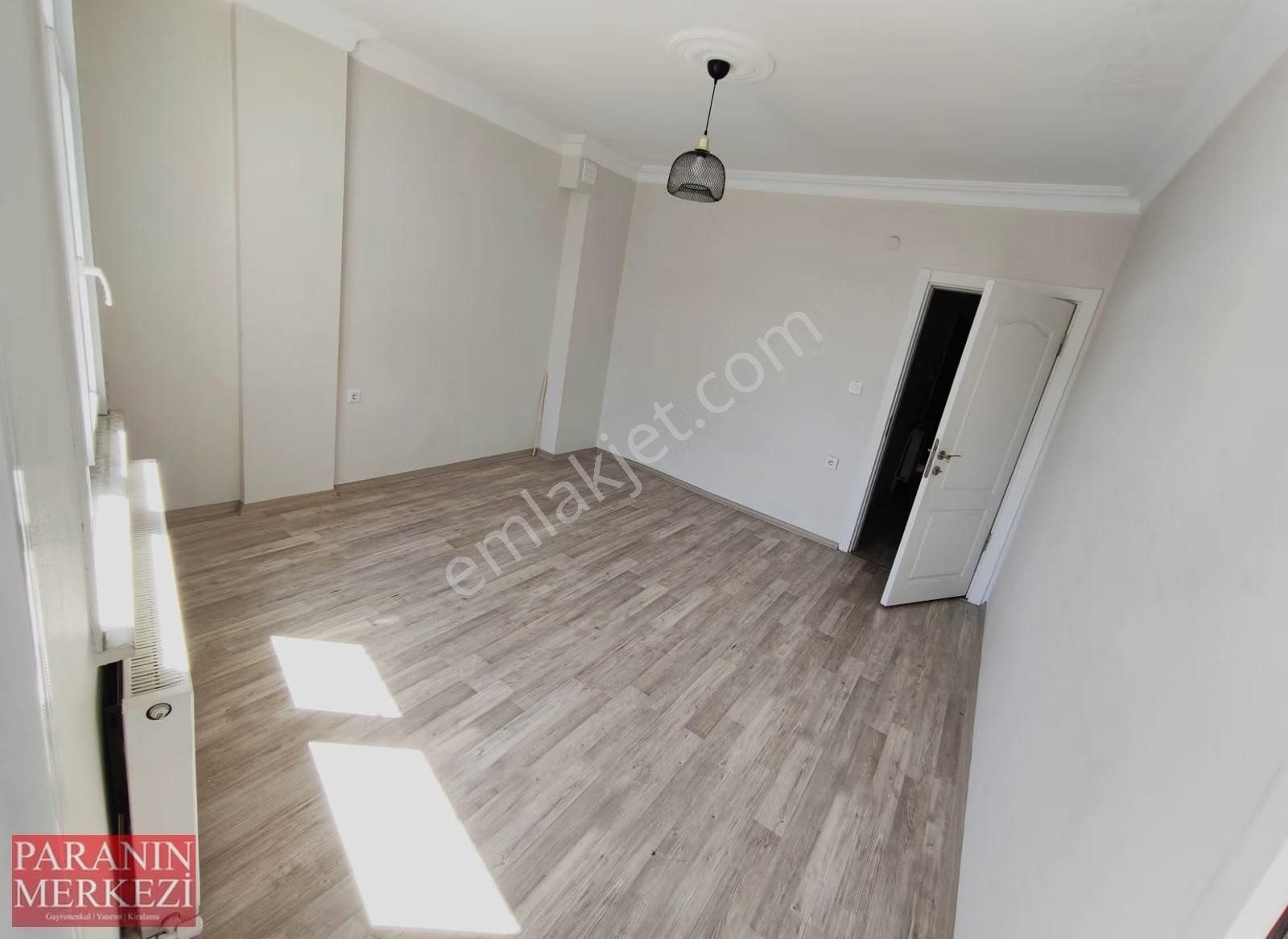 Para'dan Yukarı Dudullu Merkezi Konum Balkonlu 2+1 Satılık Daire - Görsel 6