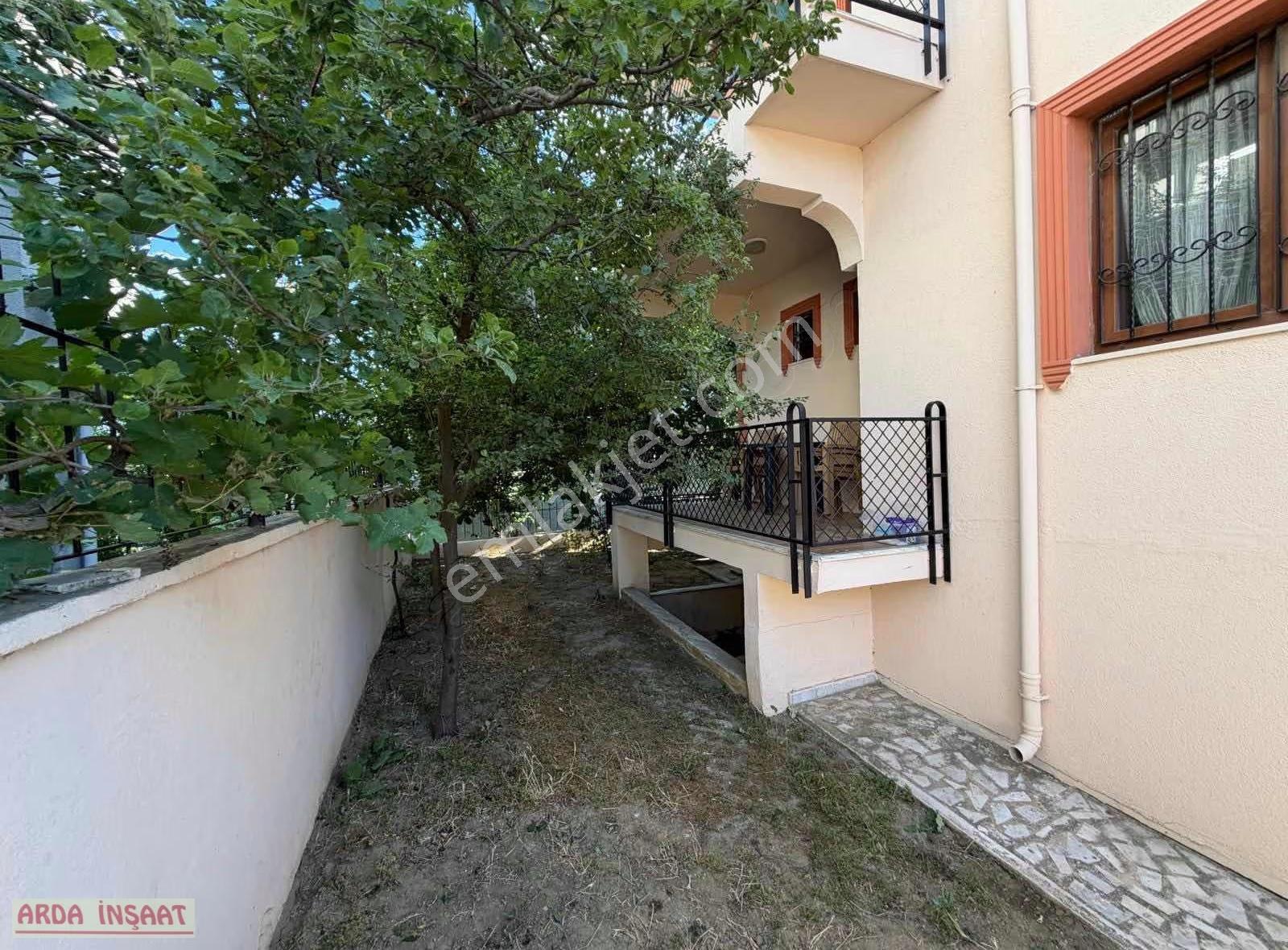 Arda İnşat'tan Silivri Selimpaşa Mah Satılık Triplex Villa - Görsel 31