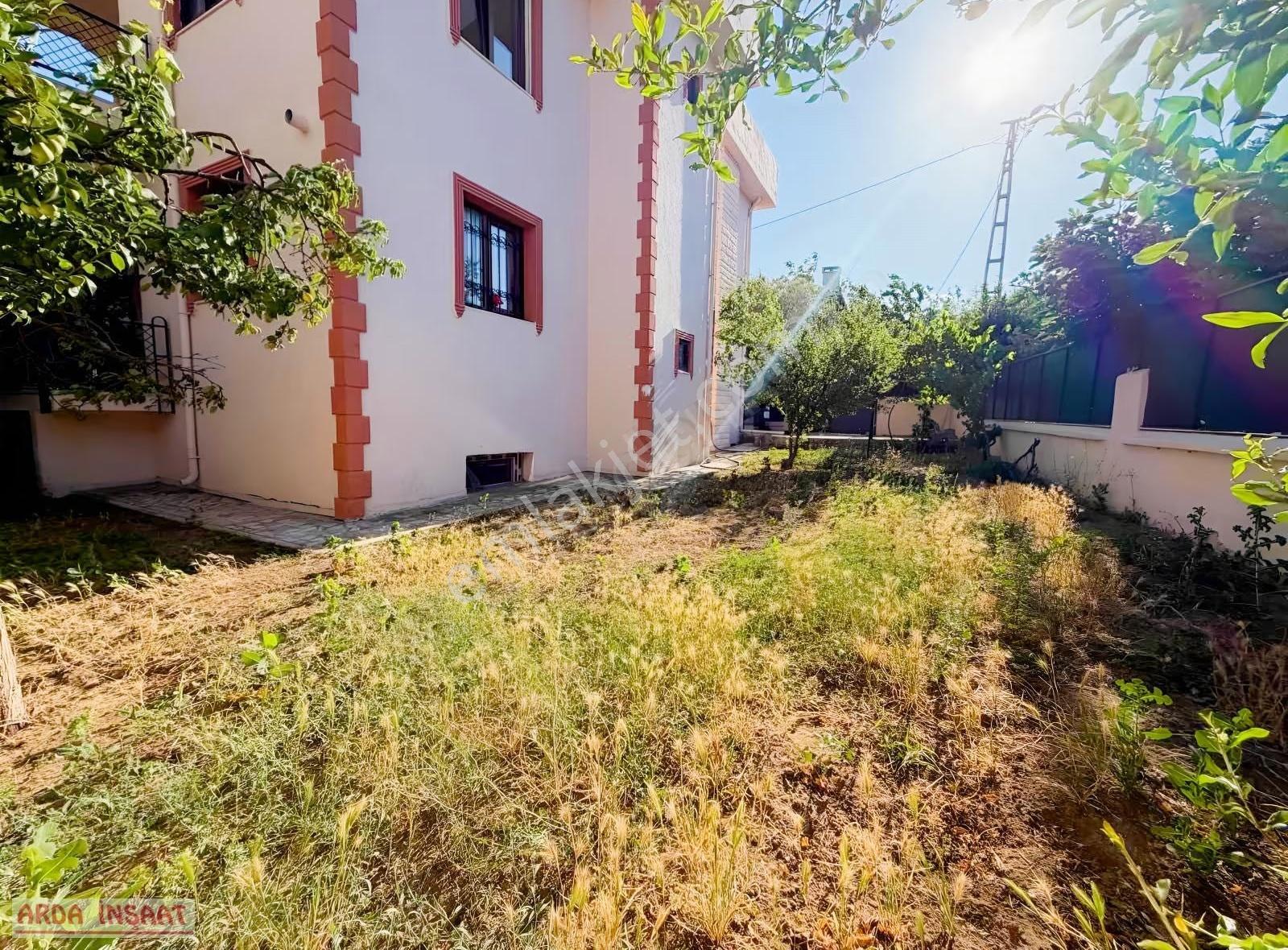 Arda İnşat'tan Silivri Selimpaşa Mah Satılık Triplex Villa - Görsel 27