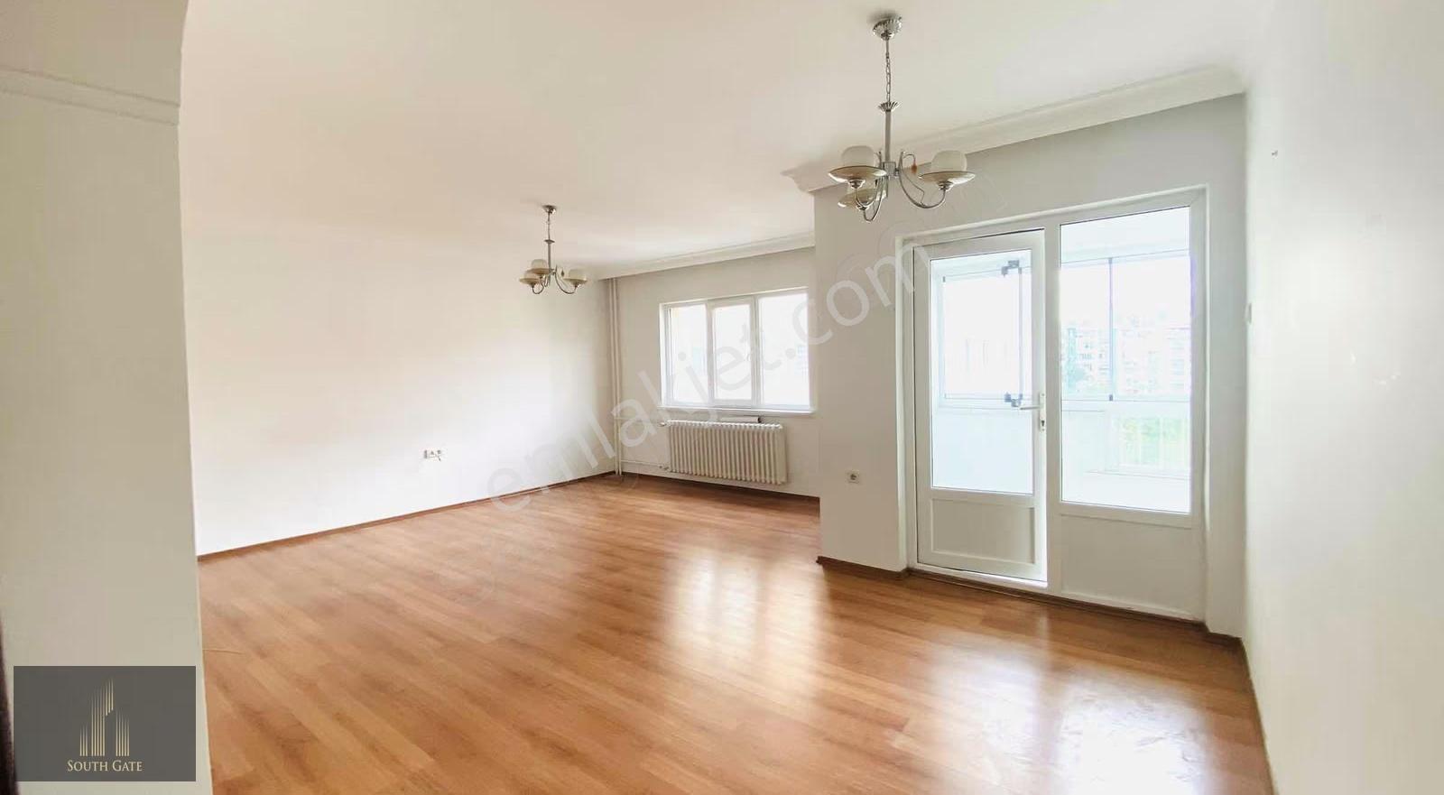 Hastane Metrosu, Sayıştay Sitesi, 3+1,120 M2, Asansör. - Görsel 17