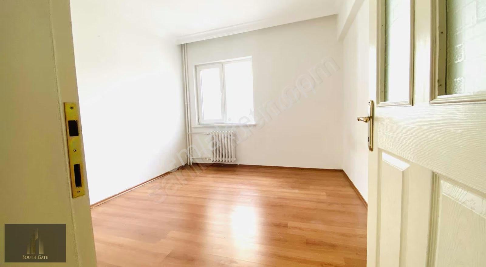Hastane Metrosu, Sayıştay Sitesi, 3+1,120 M2, Asansör. - Görsel 13