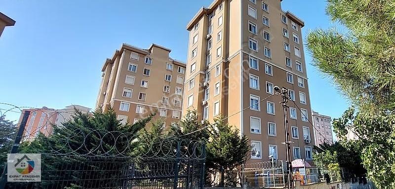 Ataşehir Let's Club Bitişiği Geniş Oturuma Hazır Boş 3+1 140m2