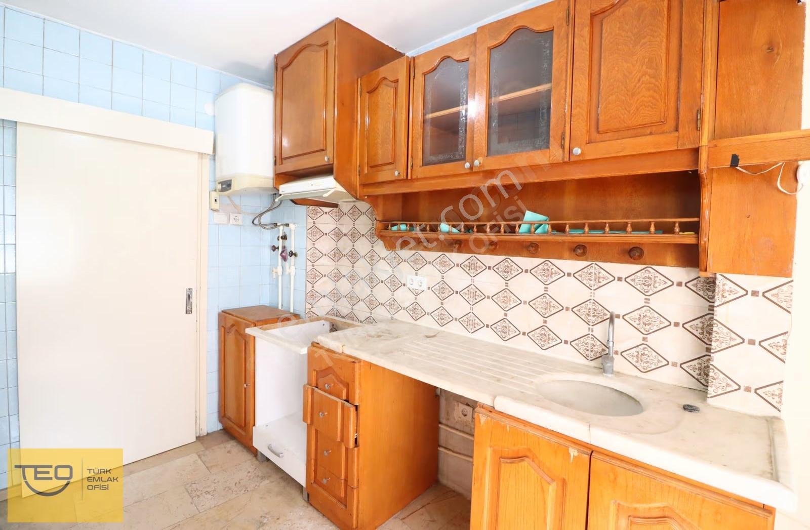 Türk Emlak Ofisinden Güllük Cad. Kiralık Geniş 2+1 Daire-ofis - Görsel 16