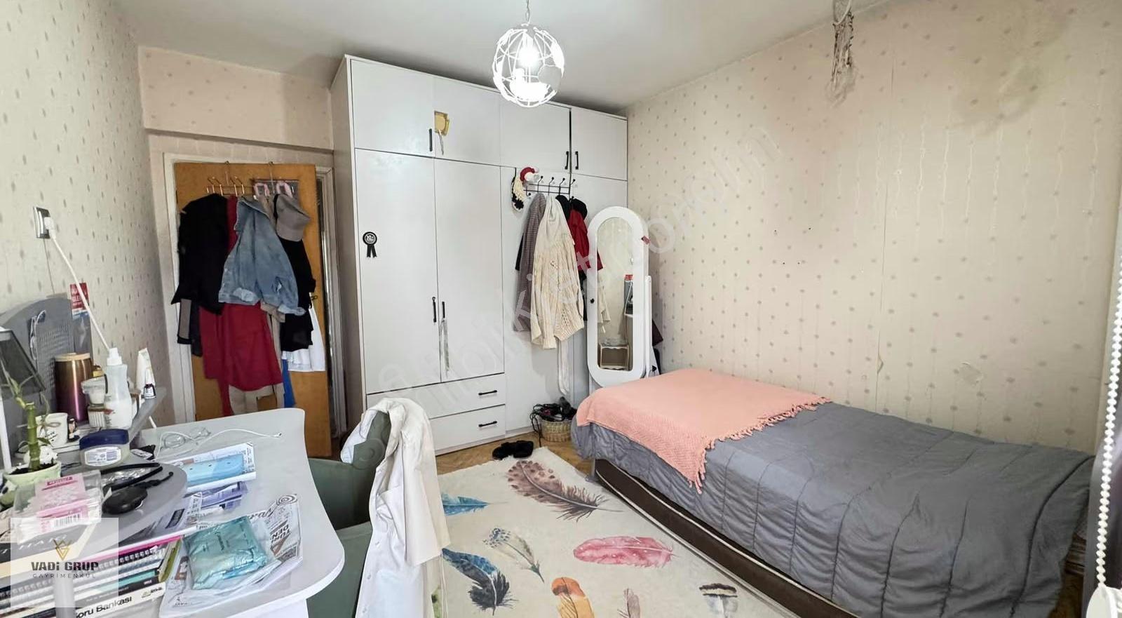 Vadi Grup'tan Kümbet'de 3+1 Acil Satılık Ara Kat Daire - Görsel 7