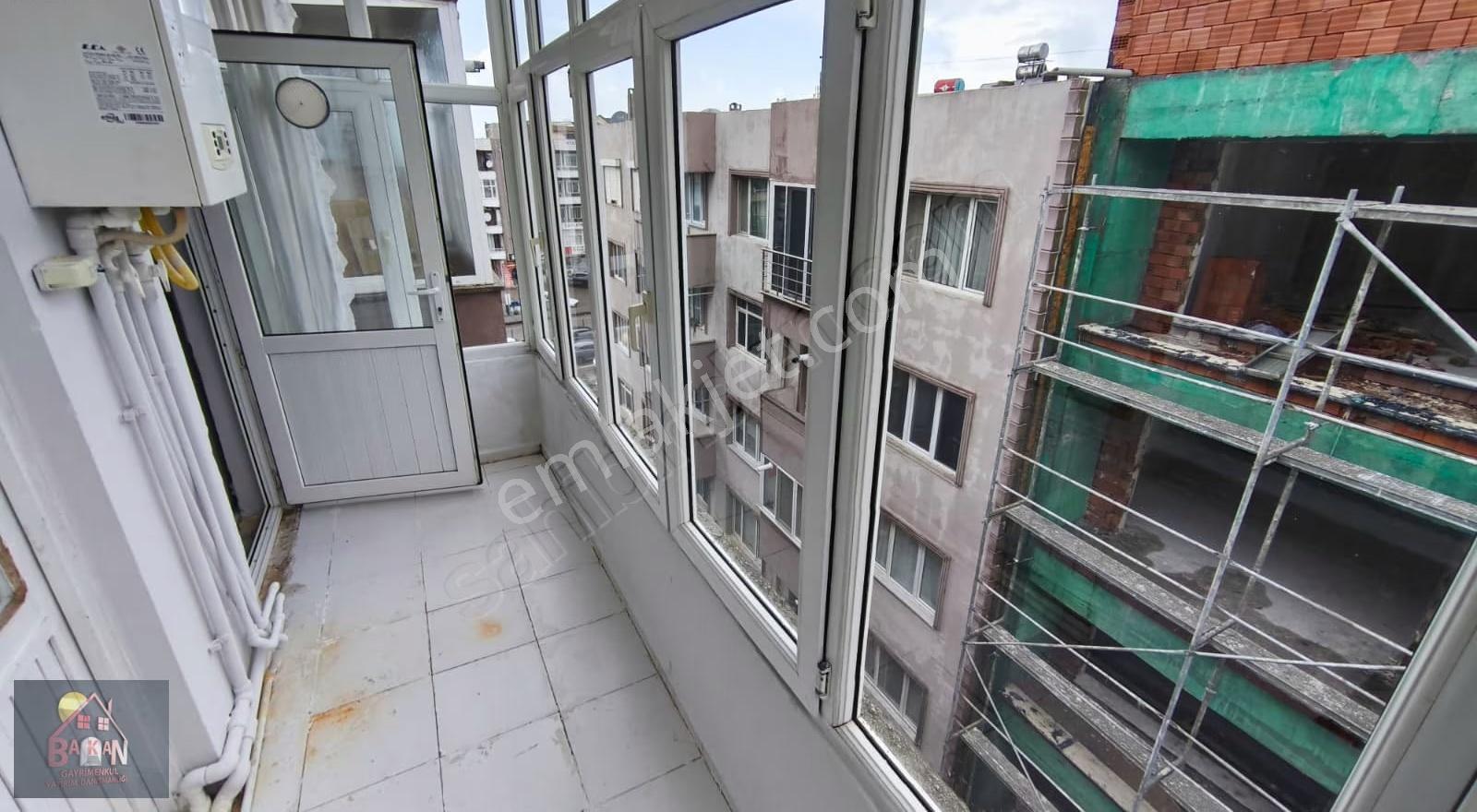 Lapsekı Merkezde Kiralık Eşyalı Daire! - Görsel 12