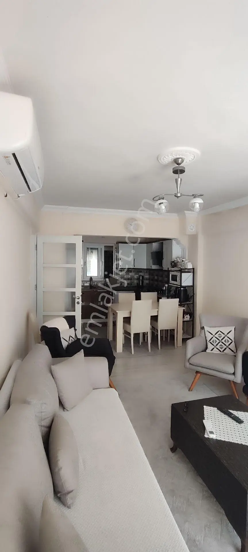 Nazilli Şirinevler'de Satılık Bakımlı 3+1 Daire