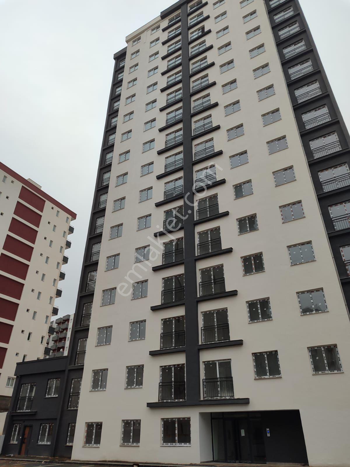 Sahibinden,sarıçam Gültepe'de Satılık Oturuma Hazır , Sıfır 1+1 Daire, Çift Cepheli,kafa Dairedir