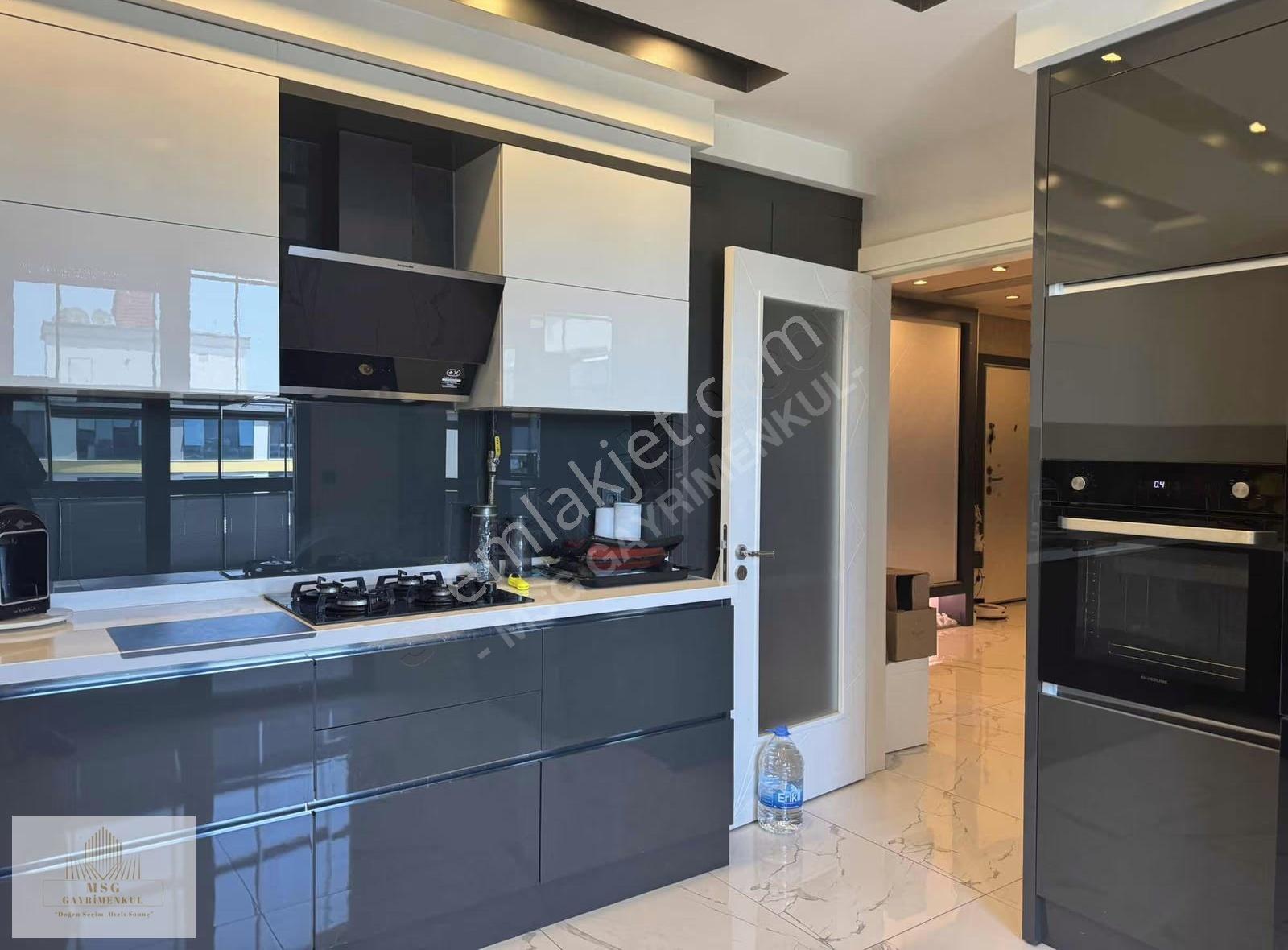 Msg'den Gaziemirde Lüx Ve Ayrıcalıklı İmkanlarıyla 4+1 Penthouse - Görsel 8
